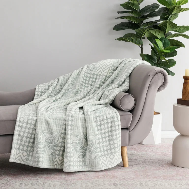 Better Homes & Gardens Printed Velvet Plush Super Soft Throw Blanket, Oversized, Patchwork Geo Gr... | Walmart (US)