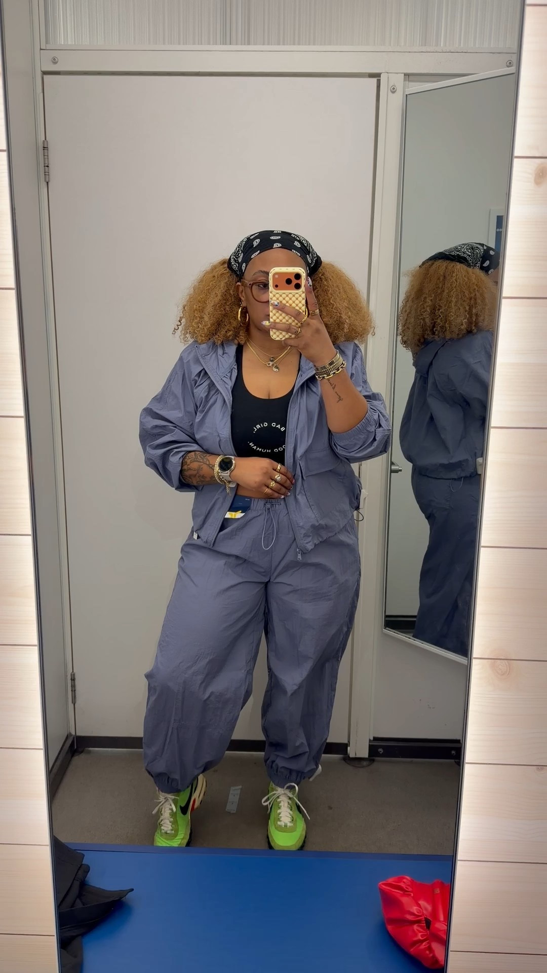 Windbreaker set under $75! 

#LTKMidsize #LTKootd #LTKSaleAlert