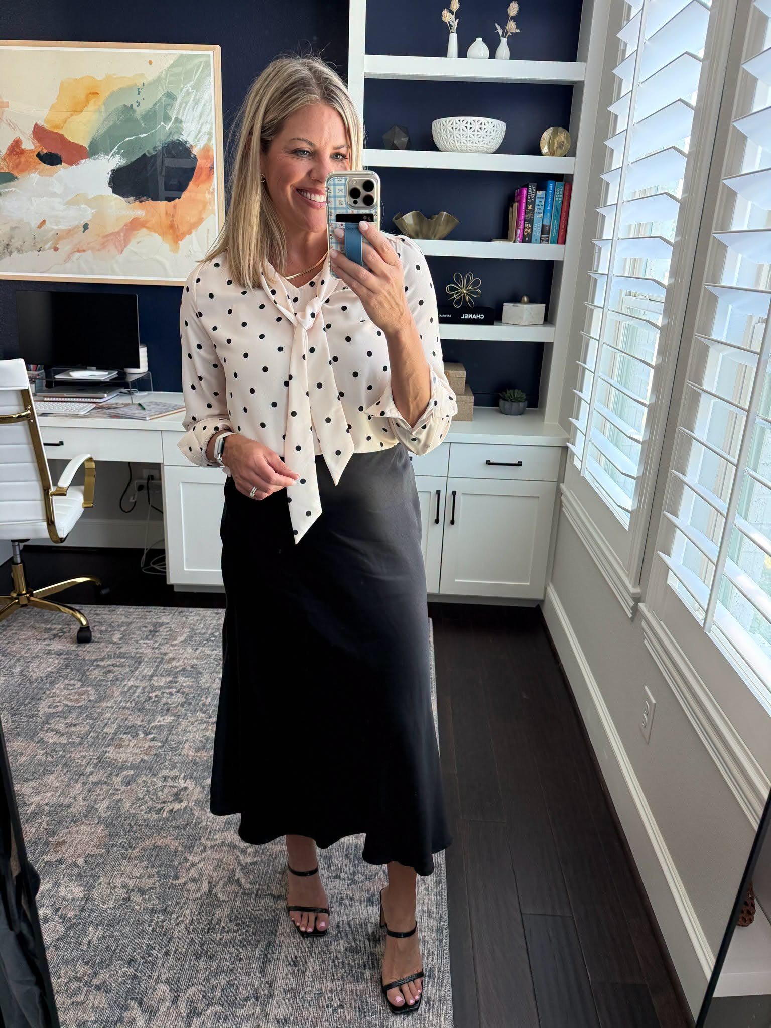 Fall workwear 🖤 

 
