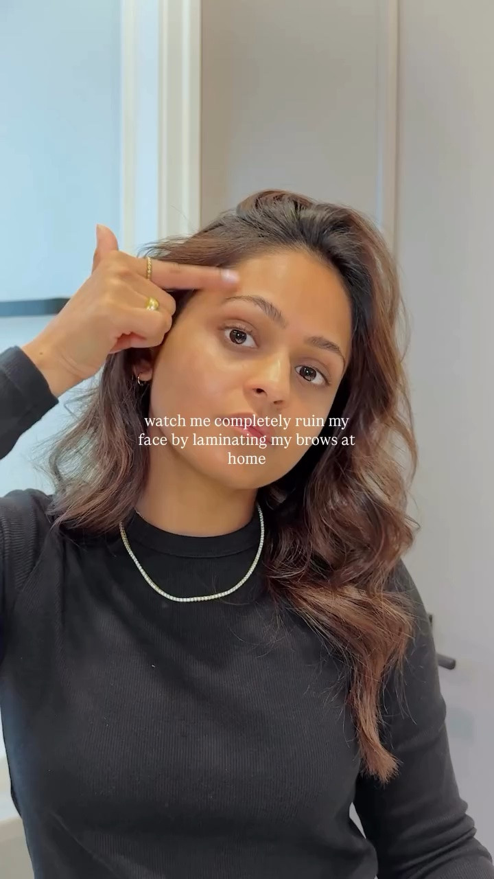 what do you think?! my brow tech is on vacation so i did what i had to do 💅🏽

#eyebrowlamination #athomebrowlamination #eyebrowsonfleektho