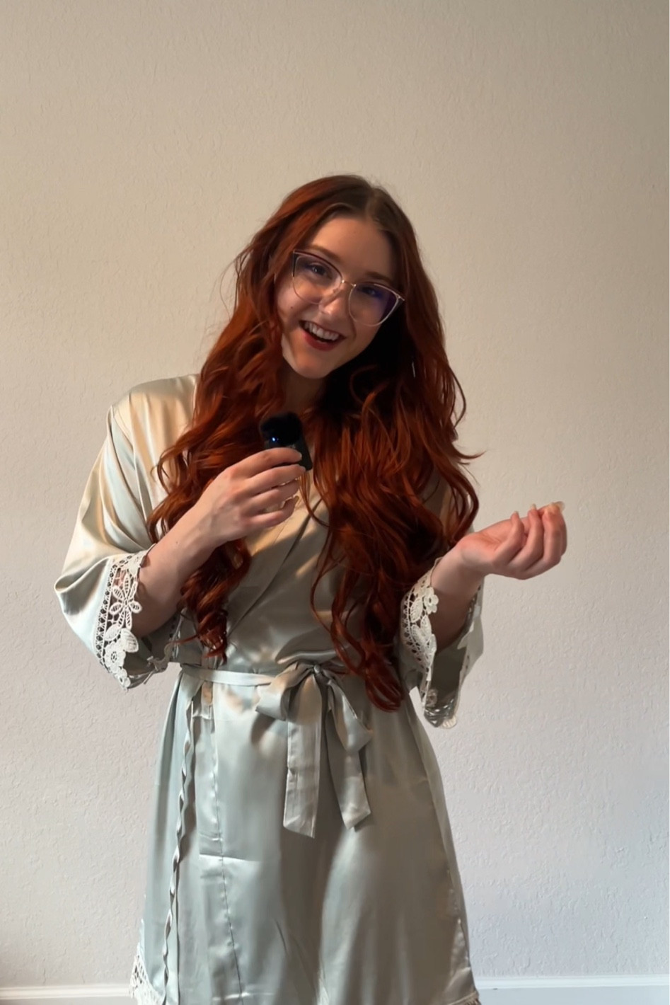 Sage green satin robe🍋‍🟩 🪷

#LTKStyleTip