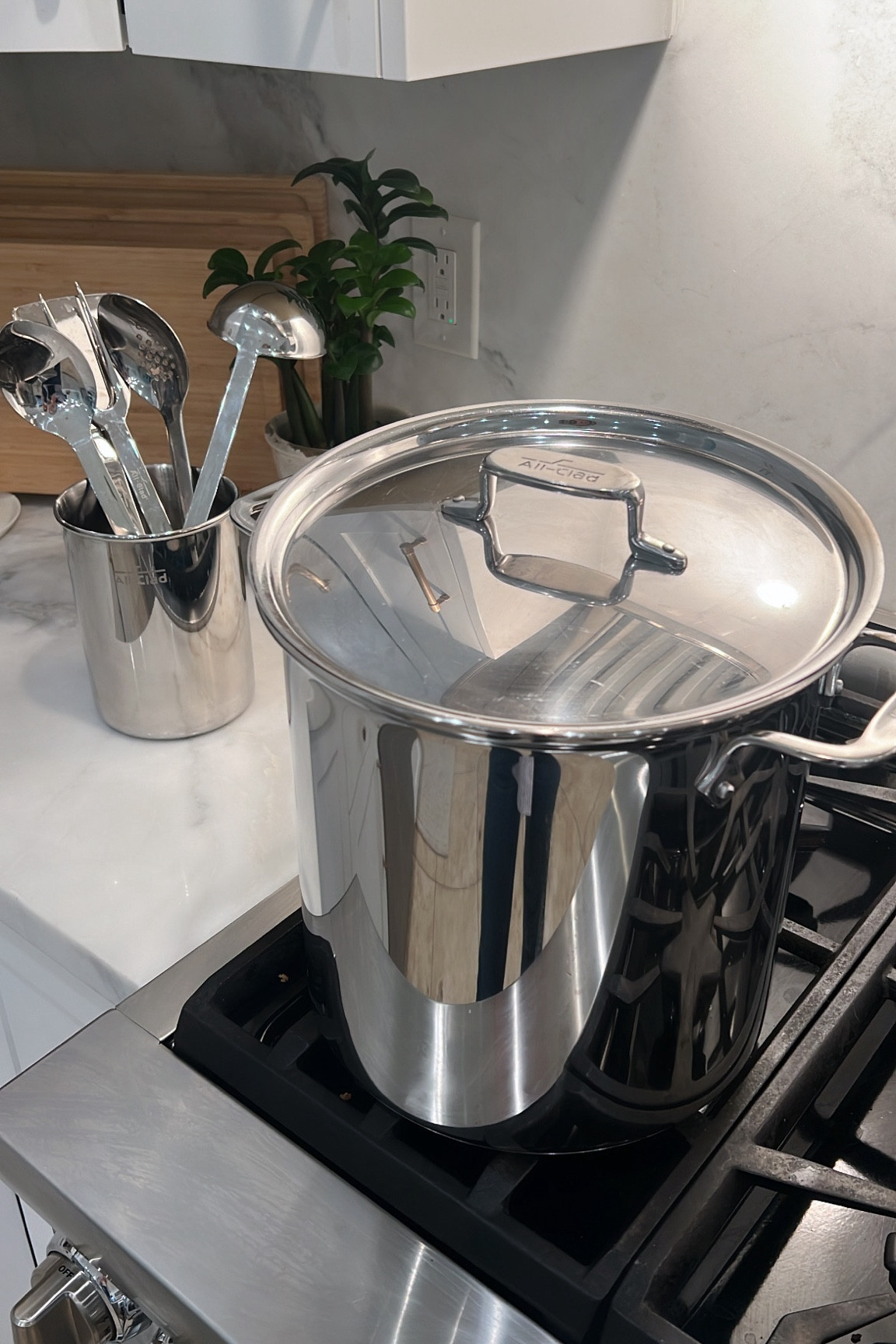 There is such an amazing selection of All-Clad and so many other national brands available on Walmart. This stockpot and stainless steel utensil set are two of my favorite pieces in my kitchen and you will love them as well. @walmart #walmartpartner #walmartmusthaves

#LTKHome