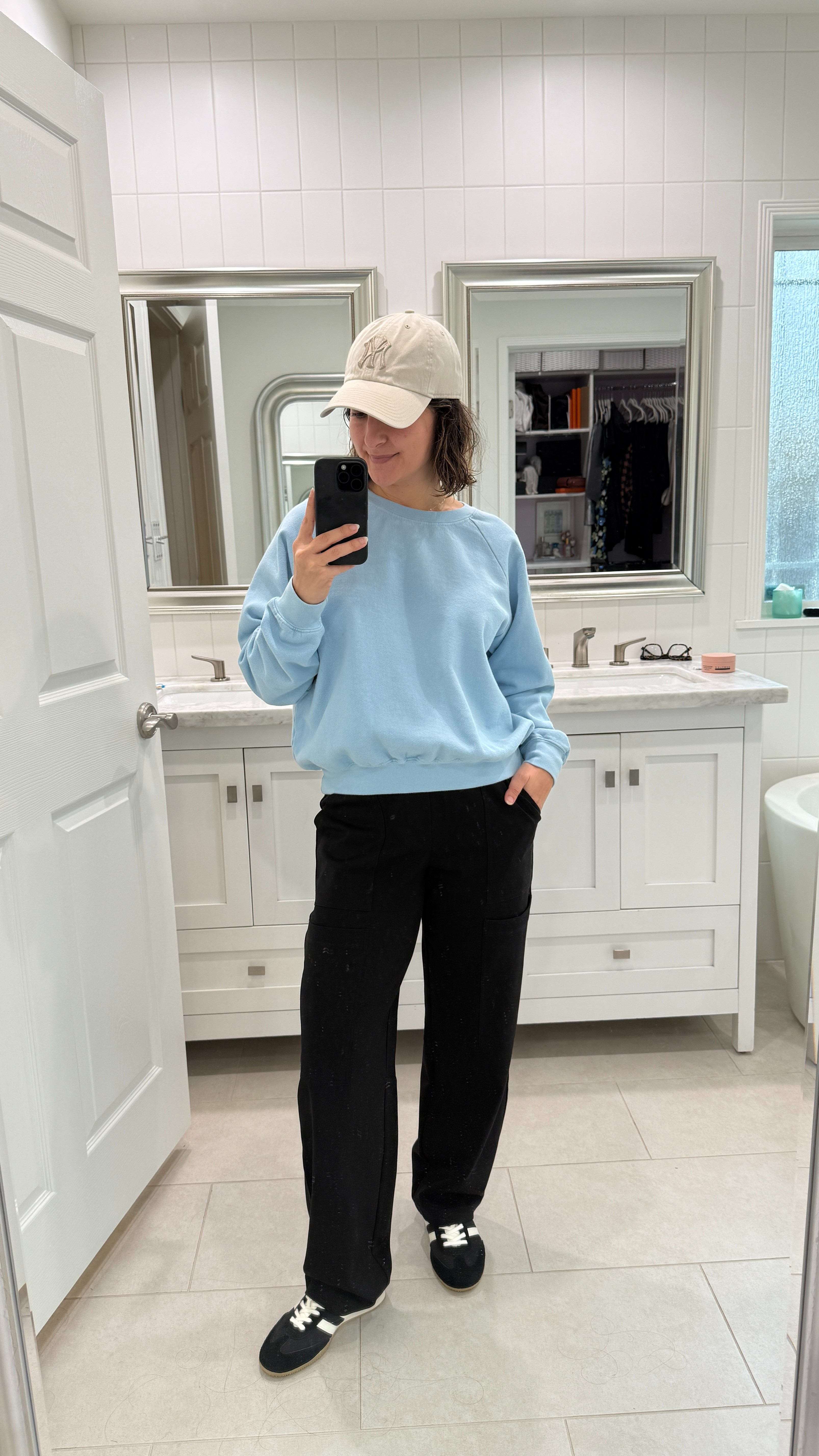 Today's outfit ✨ This crewneck sweatshirt is a wardrobe staple that goes with everything!  

 #LTKootd #LTKSeasonal