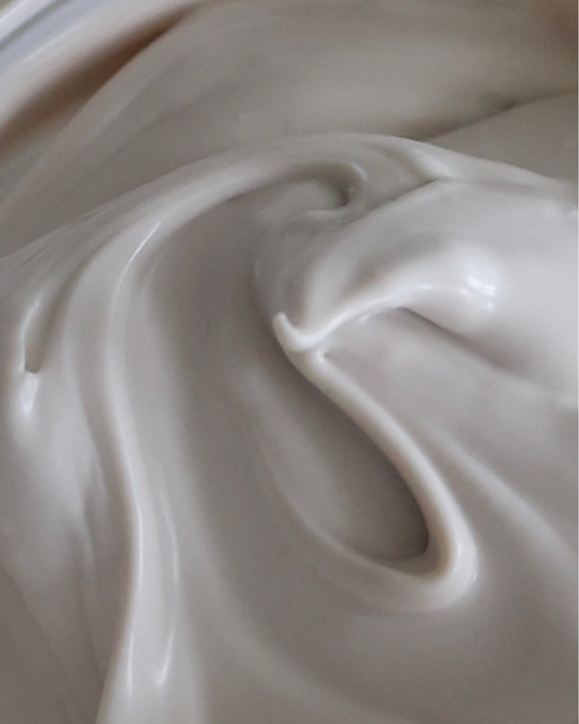 New Year’s resolution: nourish myself 🤍 here are my favorite treats for skin, body and hair  

#LTKbeauty #LTKeurope #LTKdeutschland