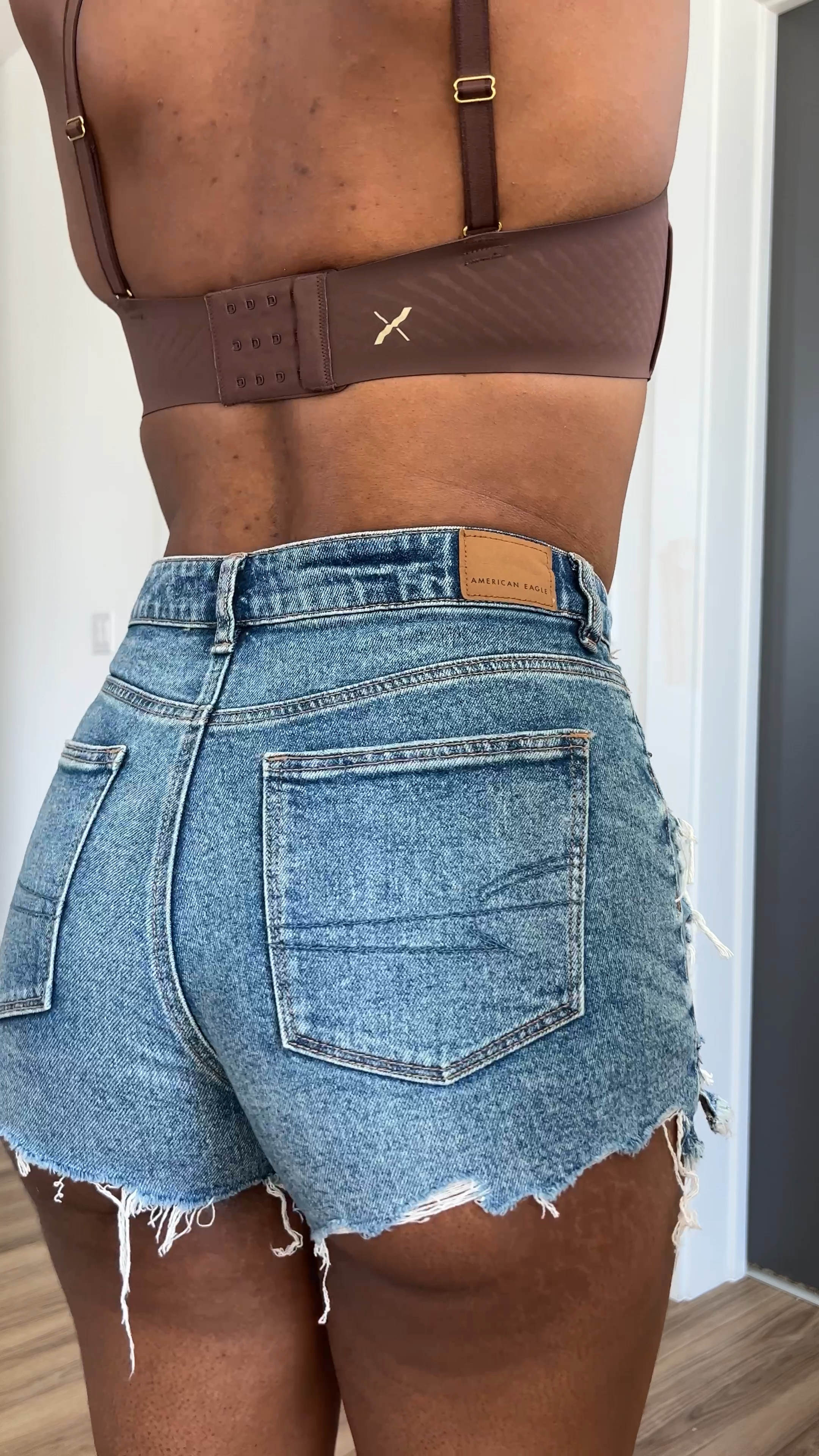 Obsessed with these American Eagle high waist Strigid Mom Shorts. I got a size 4, but could also go with a 6. 
