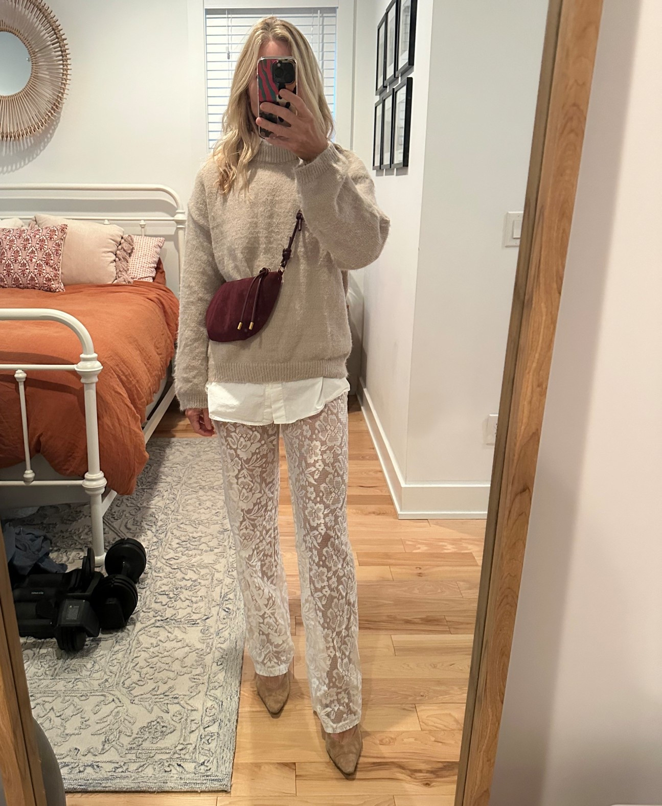 Lace pants for Fall 🤍