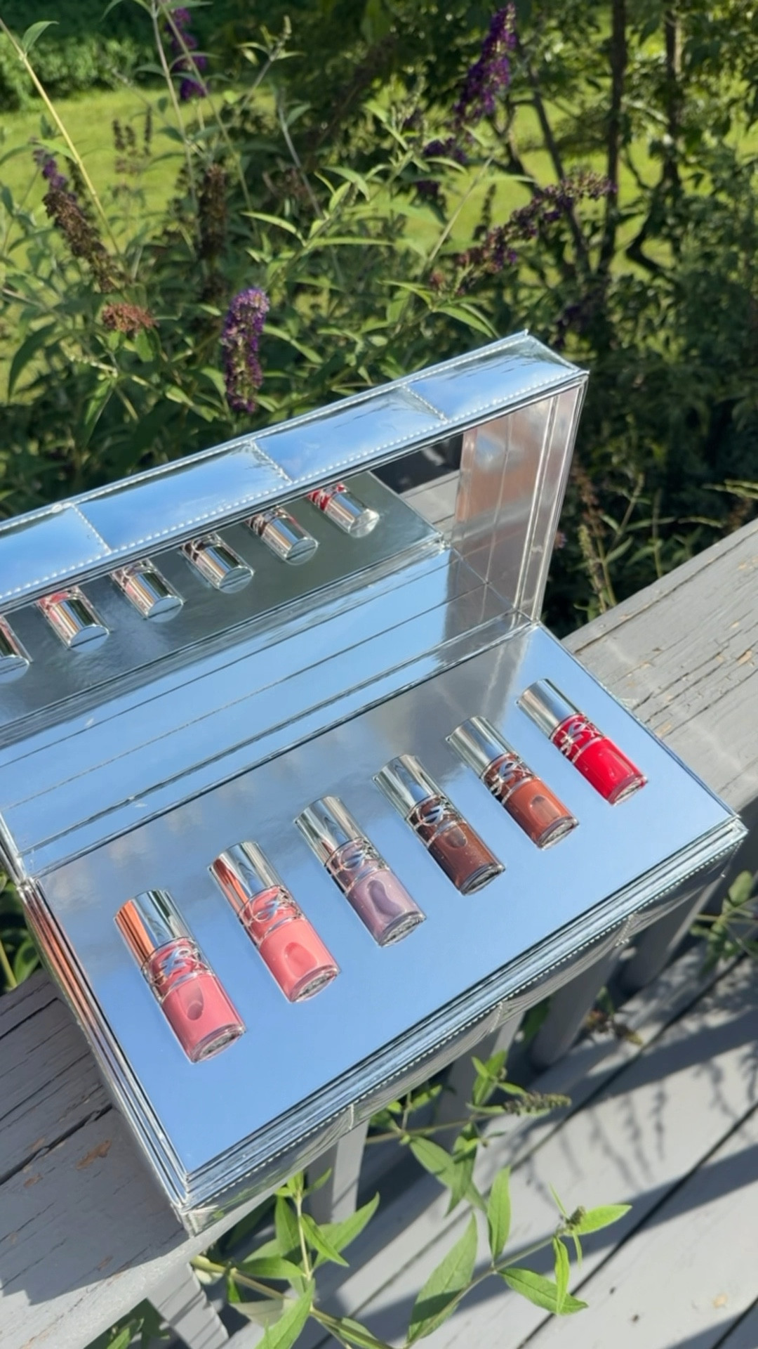 Obsessed with the YSL LoveShine plumping lipglosses ✨


#LTKFindsUnder100 #LTKBeauty #LTKSeasonal