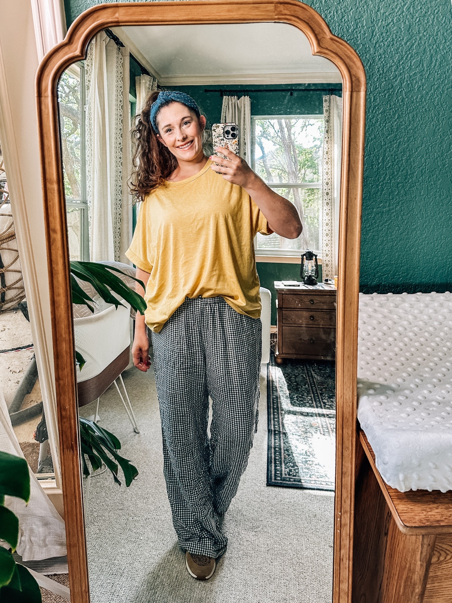 Outfit on repeat lately because comfy wins every time. This oversized tee + easy gingham linenpants combo is my go-to for mom life, postpartumbodu changes, home projects, and everything in between.

#LTKPetite #LTKStyleTip #LTKBump