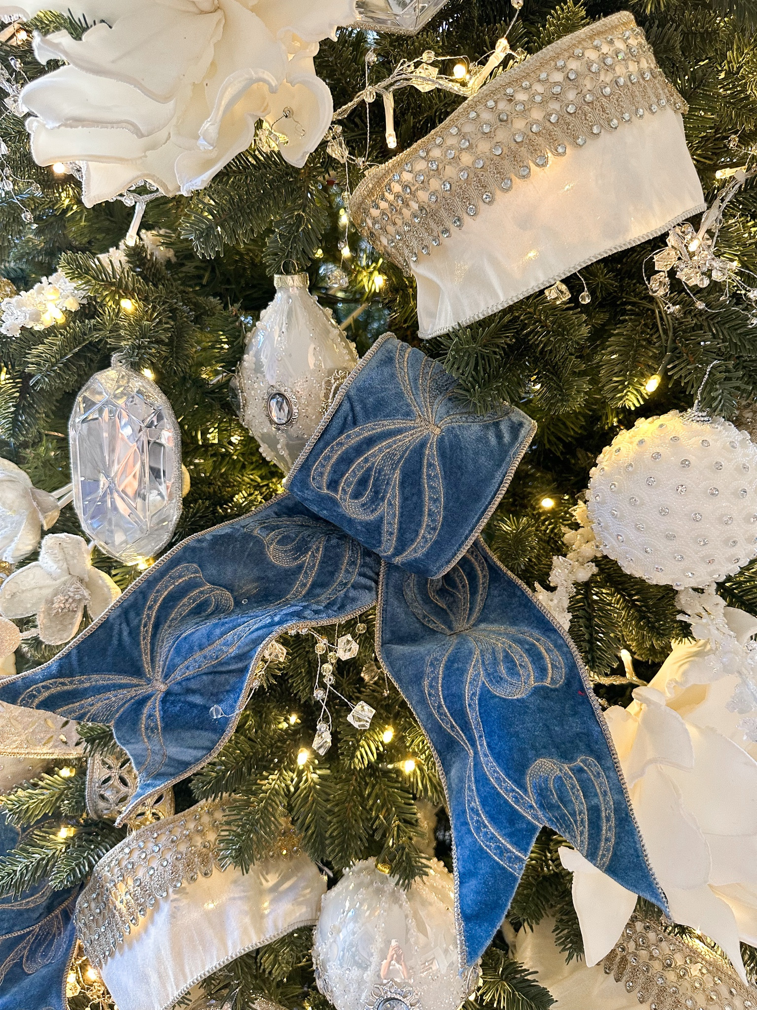 A very Bridgerton inspired Christmas - The Diamond of the season. 

#LTKHoliday #LTKSeasonal #LTKHome