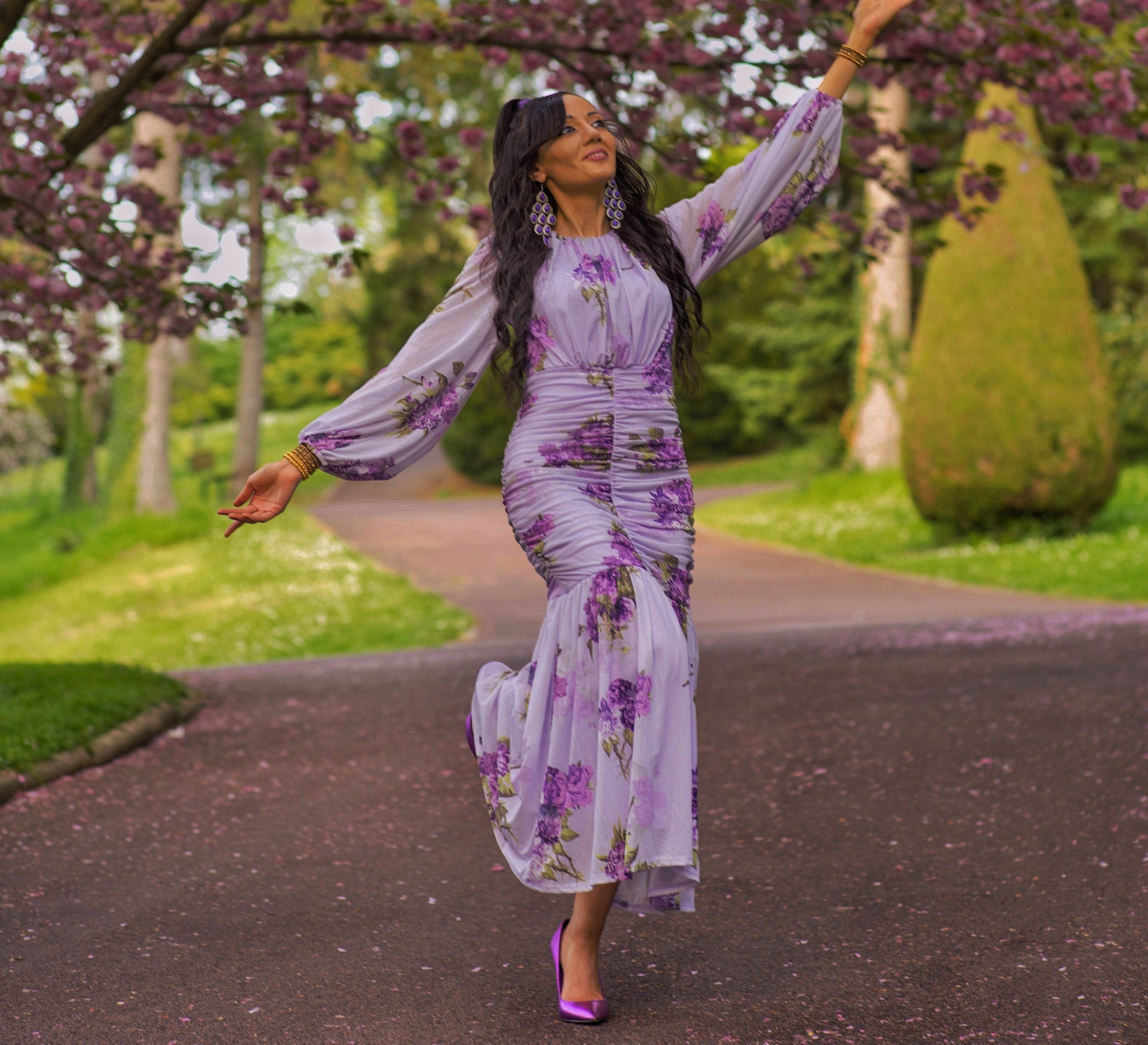 Floral Dress Lilas #SpringStyle #FloralDress #StylingIdeas

#LTKeurope #LTKsummer #LTKmodest