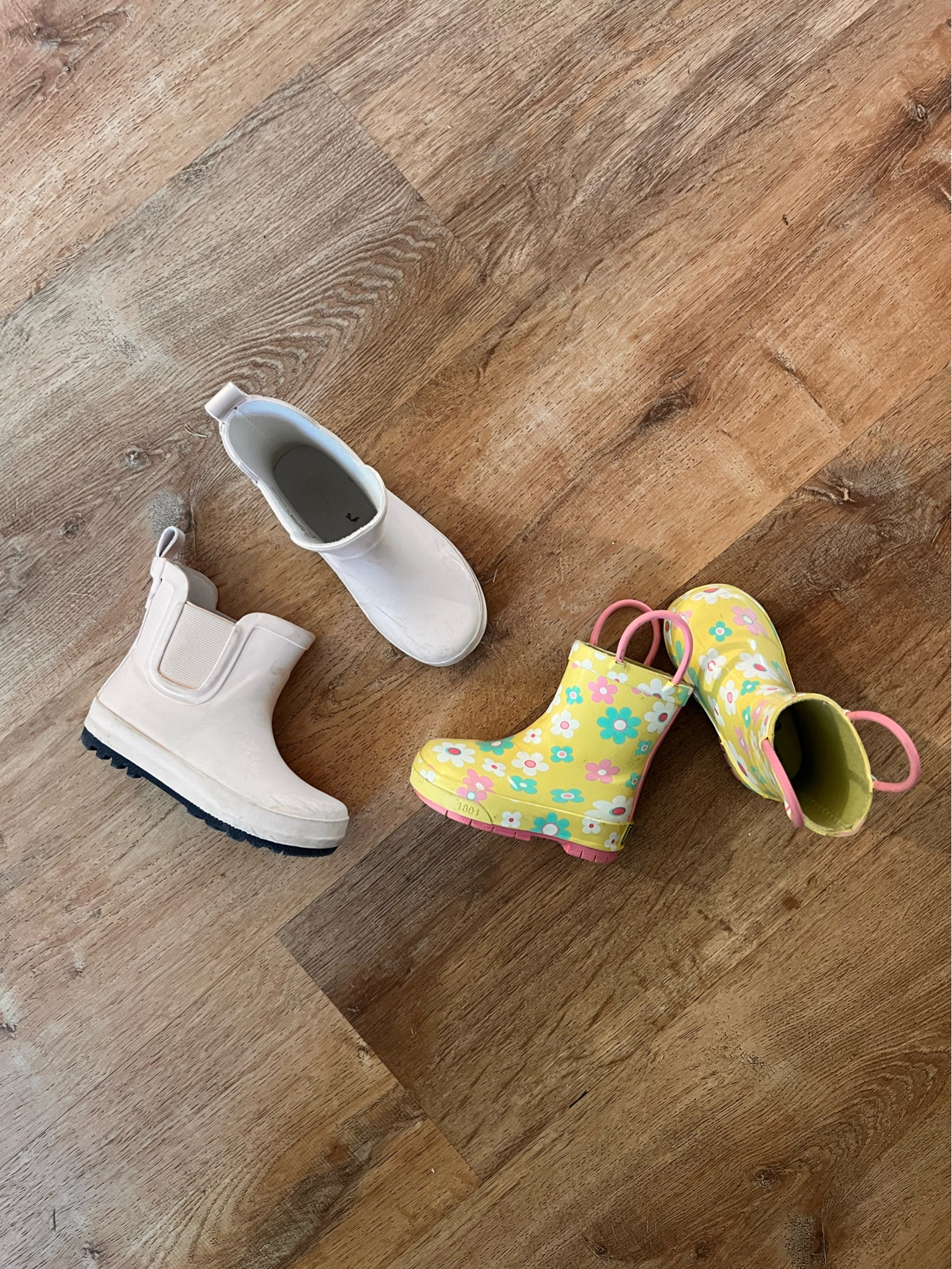 rain boots & boots favorites from target :) 

#LTKSeasonal #LTKkids #LTKunder50