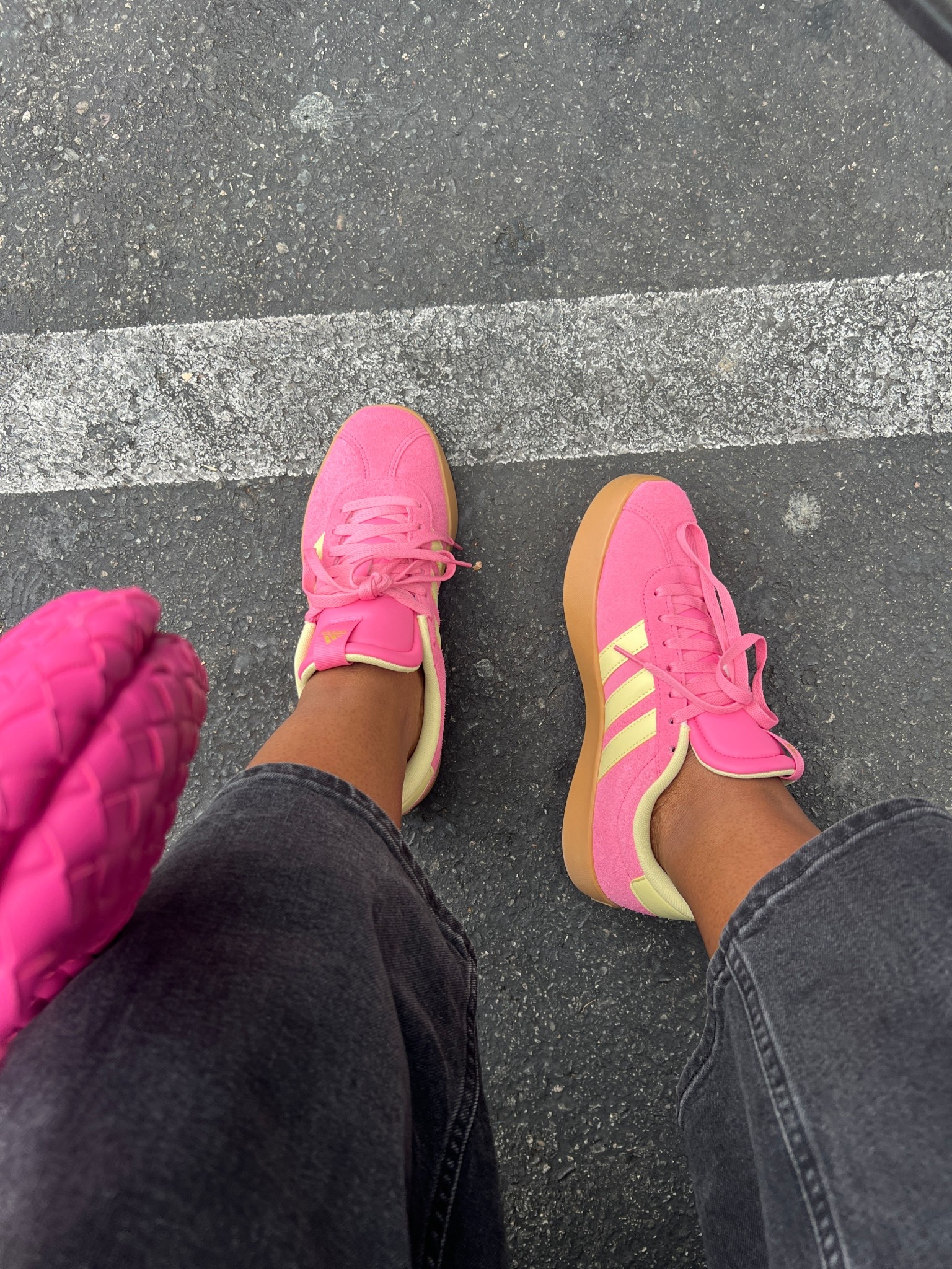 Almost forgot that Nordstrom Rack has some CAYYUUUTTEEEE sneakers for the low! Picked these up recently and I LOVE them so much 

#LTKFindsUnder100 #LTKShoeCrush #LTKStyleTip