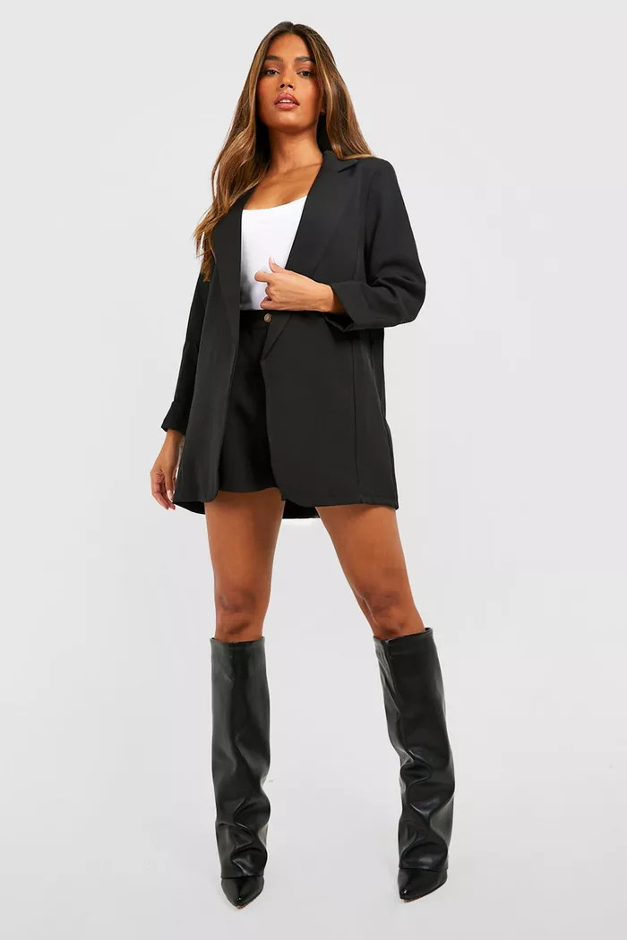 Basic Woven Turn Cuff Relaxed Fit Blazer | Boohoo.com (UK & IE)