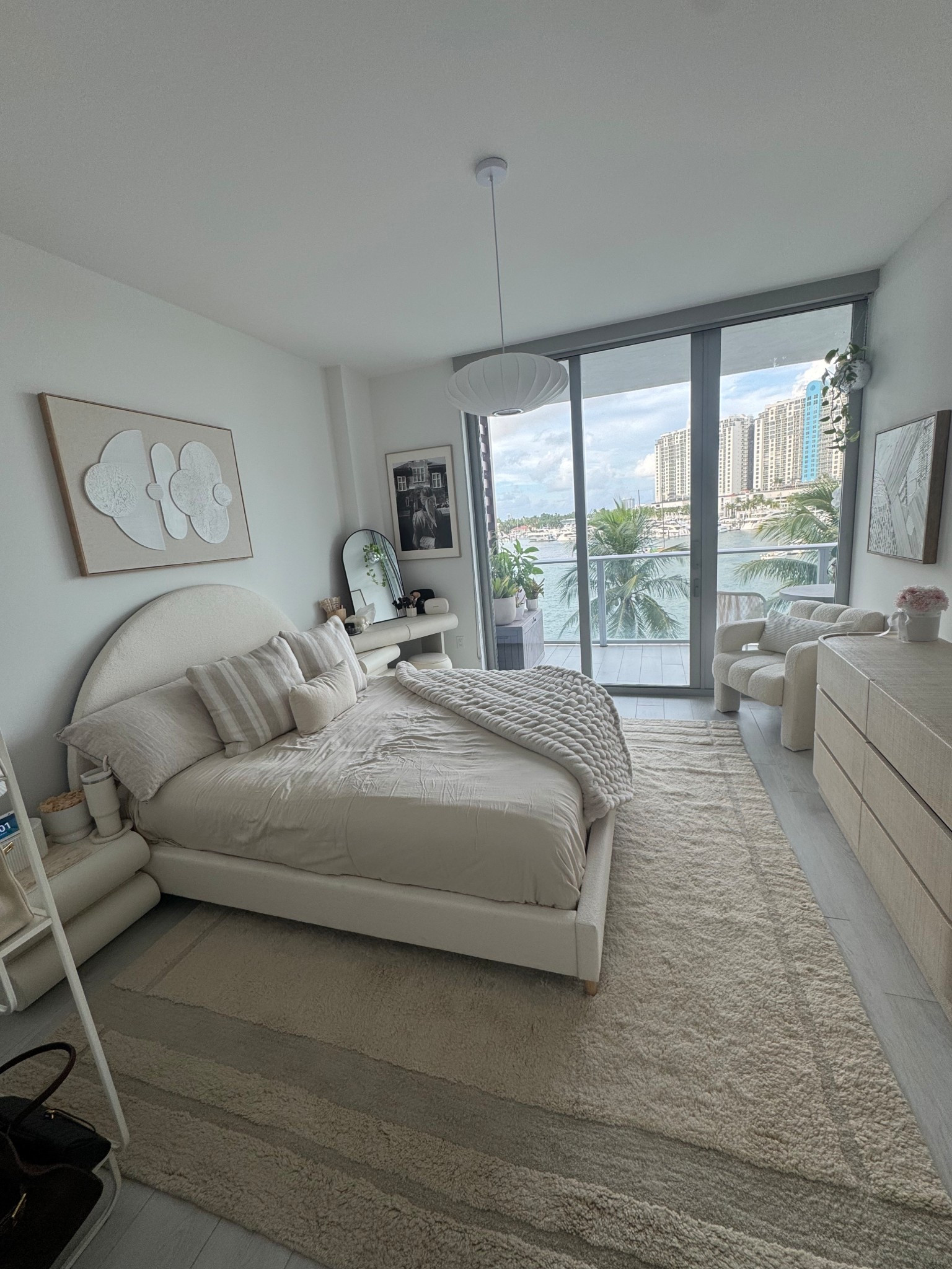 Upgraded my bedroom rug! Discount code for Lola blankets & woven nook pillows is LISSADE

#LTKOver40 #LTKHome #LTKSaleAlert