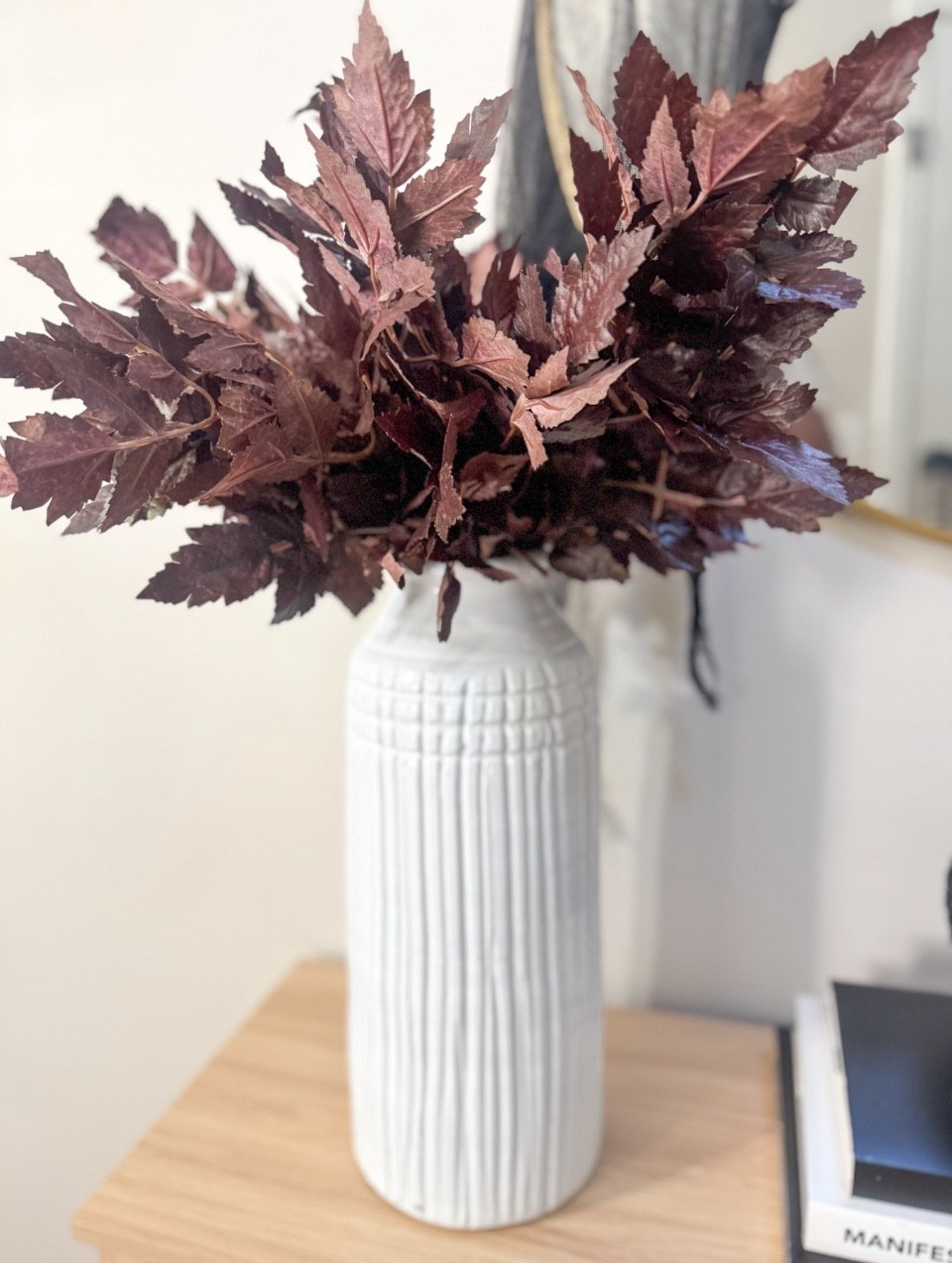 These Artificial Stems are giving all the Fall & Spooky Vibes! 