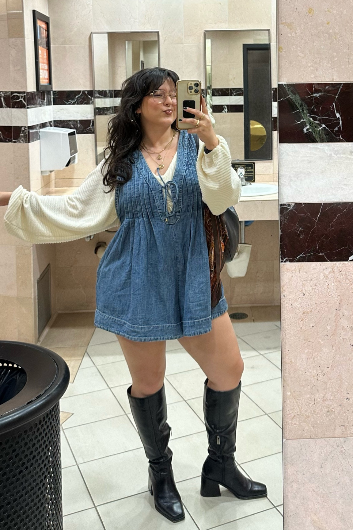 Friday fit!

#LTKSeasonal #LTKStyleTip #LTKPetite