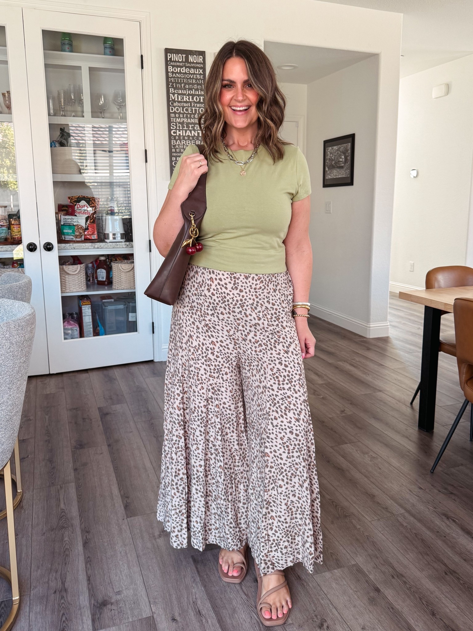 Back to school outfit / teacher outfit

Shirt, large (double lined, so comfy and stretchy!)
Pants, XL (so flowy & comfortable)
Sandals, 10 (true to size)
Robe, XL (sized up!)

Elevated basics, size 12, size 14, midsize, fall transition outfit, end of summer, closet staples, fun outfit, Abercrombie, petal and pup, crocs

#LTKStyleTip #LTKItBag #LTKFindsUnder50