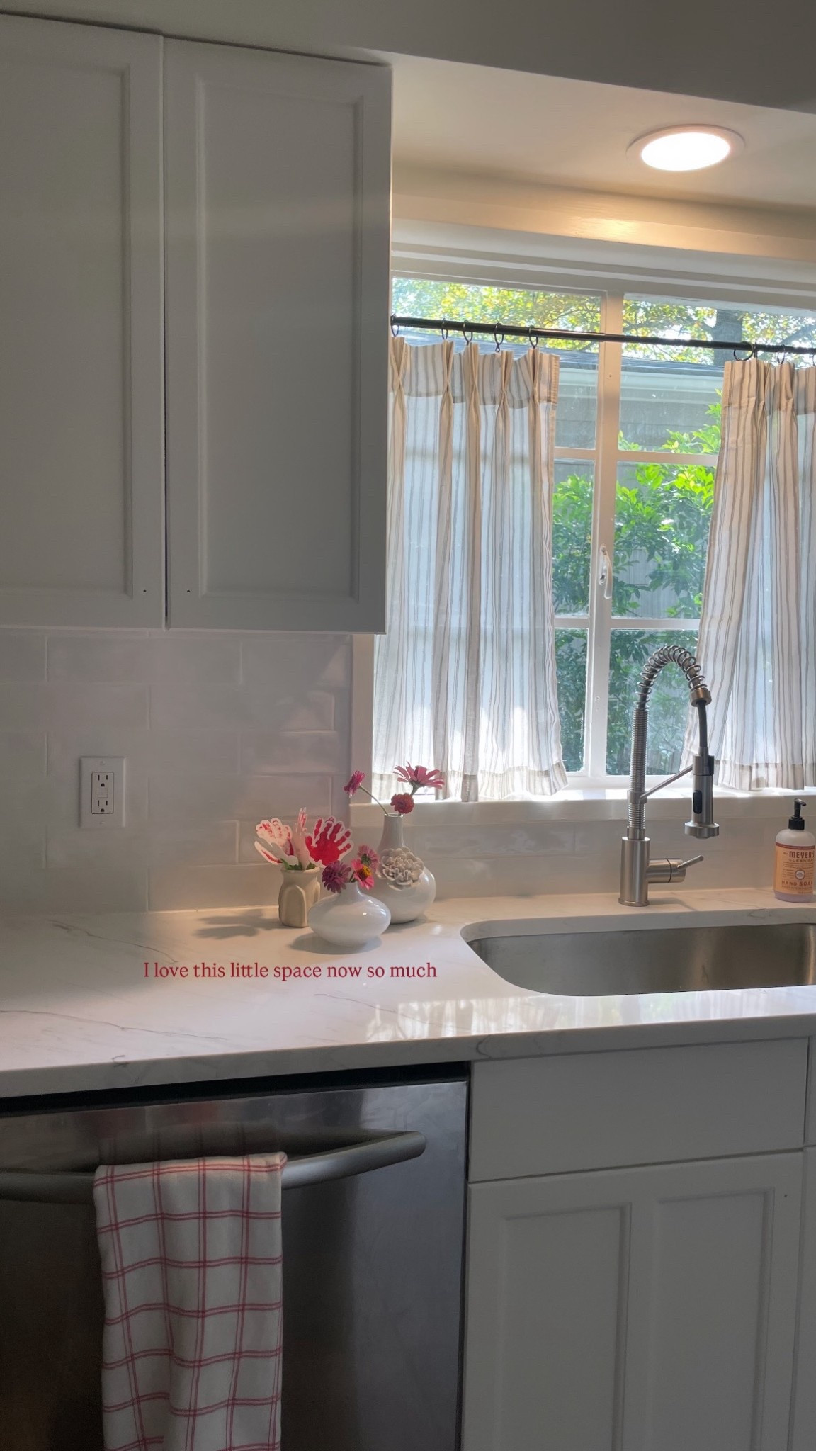 Amazon cafe curtain - sage stripe

#LTKFindsUnder50 #LTKHome