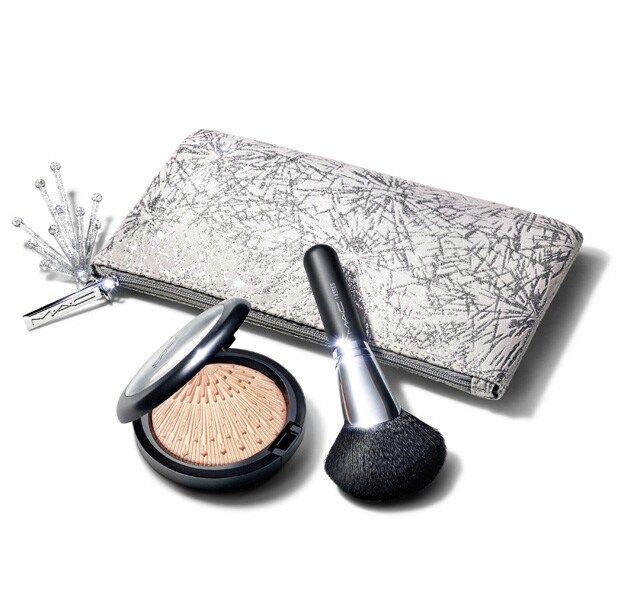 MAC Cosmetics Firelit Kit | Limited-Edition Holiday Face Kit | MAC Cosmetics - Official Site | MAC Cosmetics (US)
