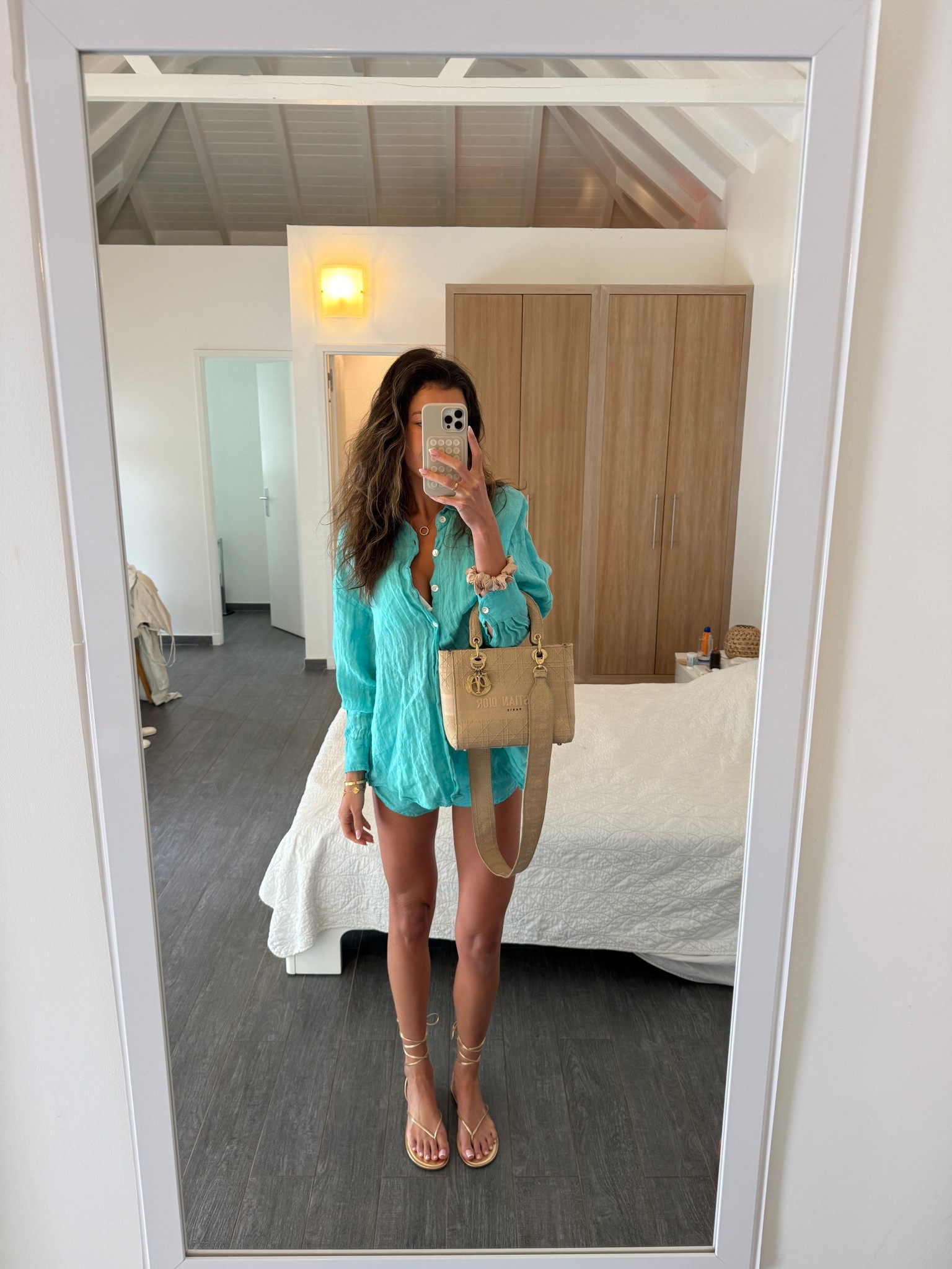 This Vitamin A linen playa set is older so they don’t have this exact color anymore but it does come in 20+ colors. Wearing smalls. 

#LTKSwim #LTKSeasonal #LTKTravel