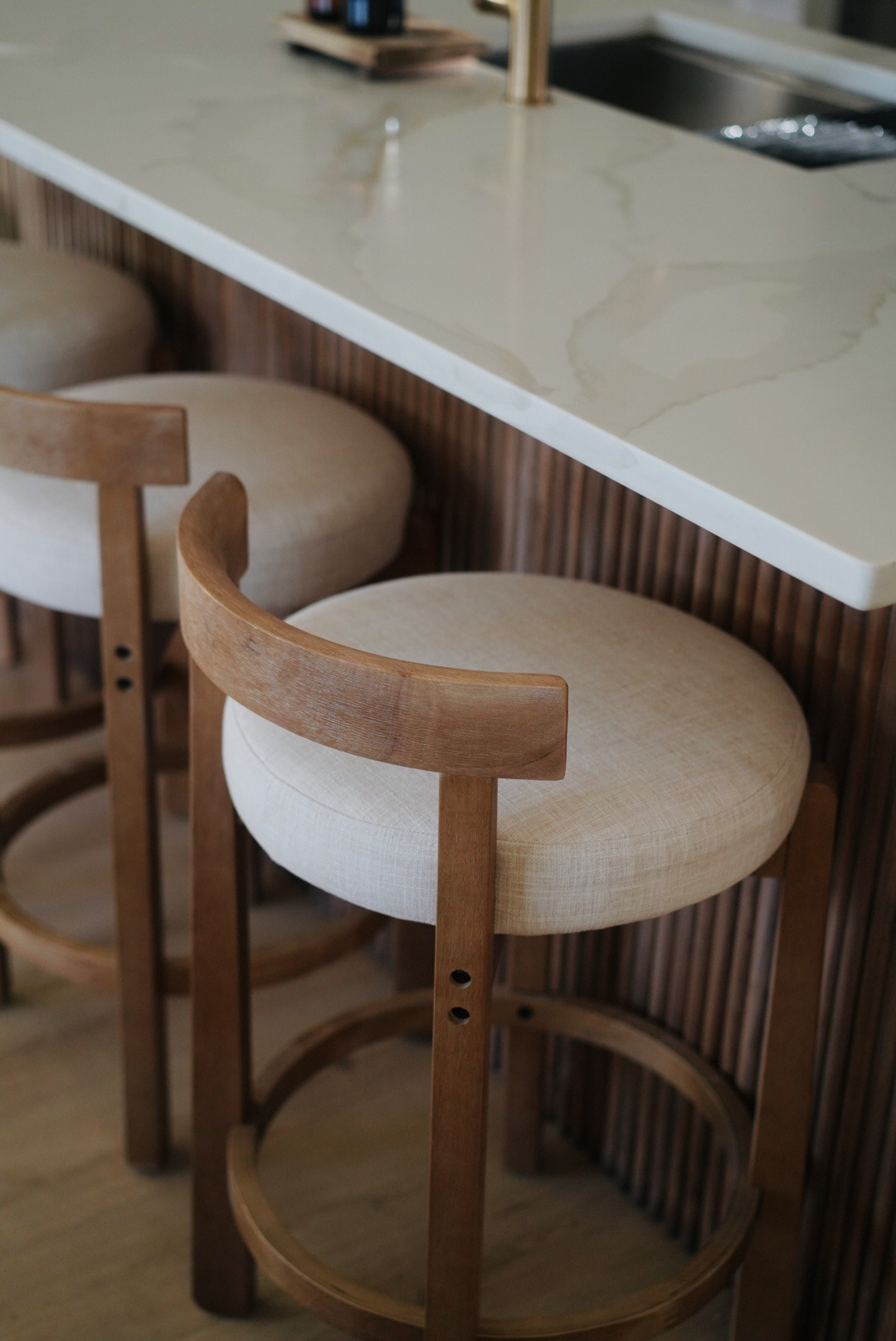 These counter stools are everything 😍😍