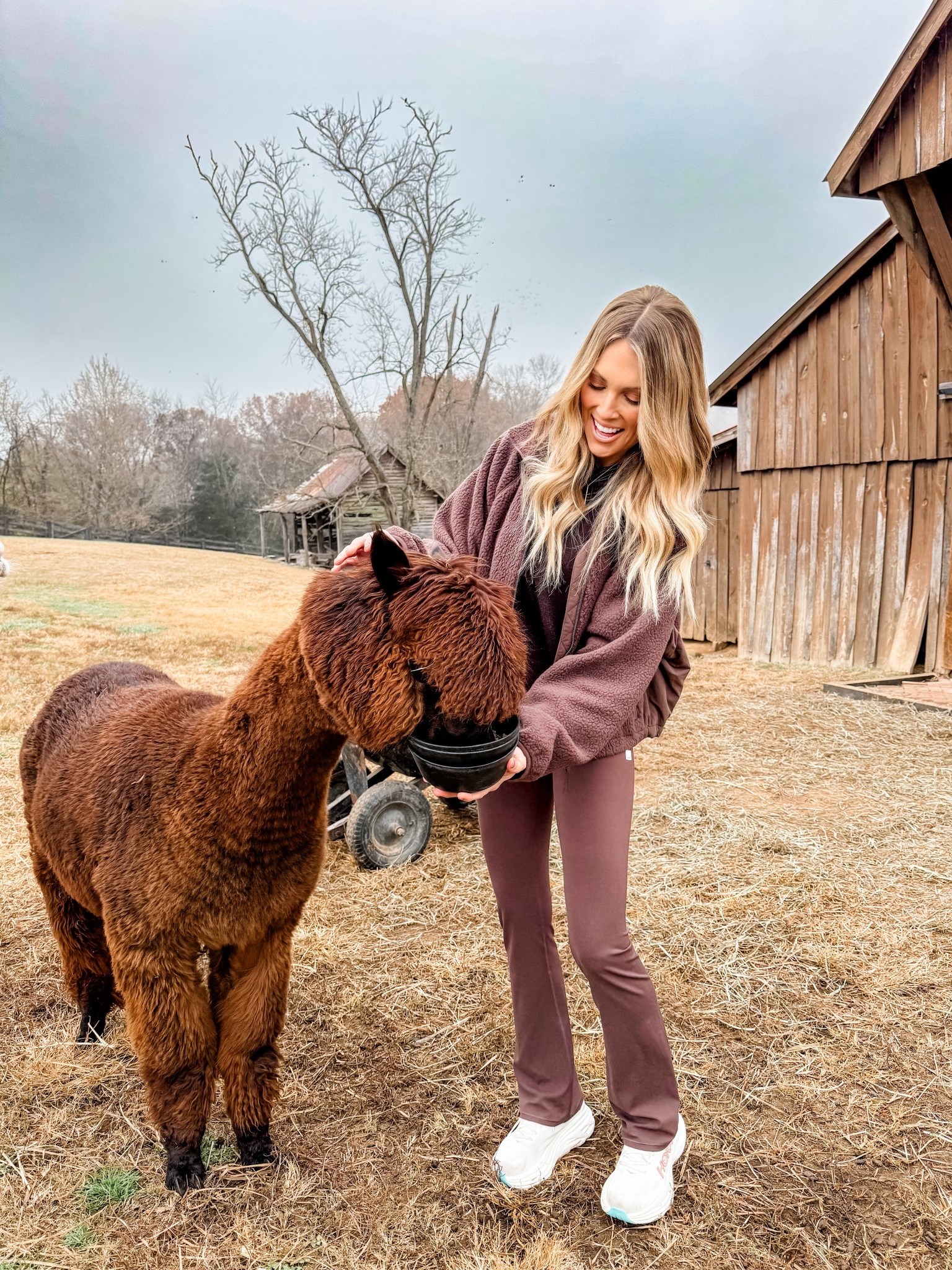Who wore the brown fleece best? It's okay to answer Nina. She wins. 

#LTKfitnessgoals #LTKdayinmylife #LTKgrwm