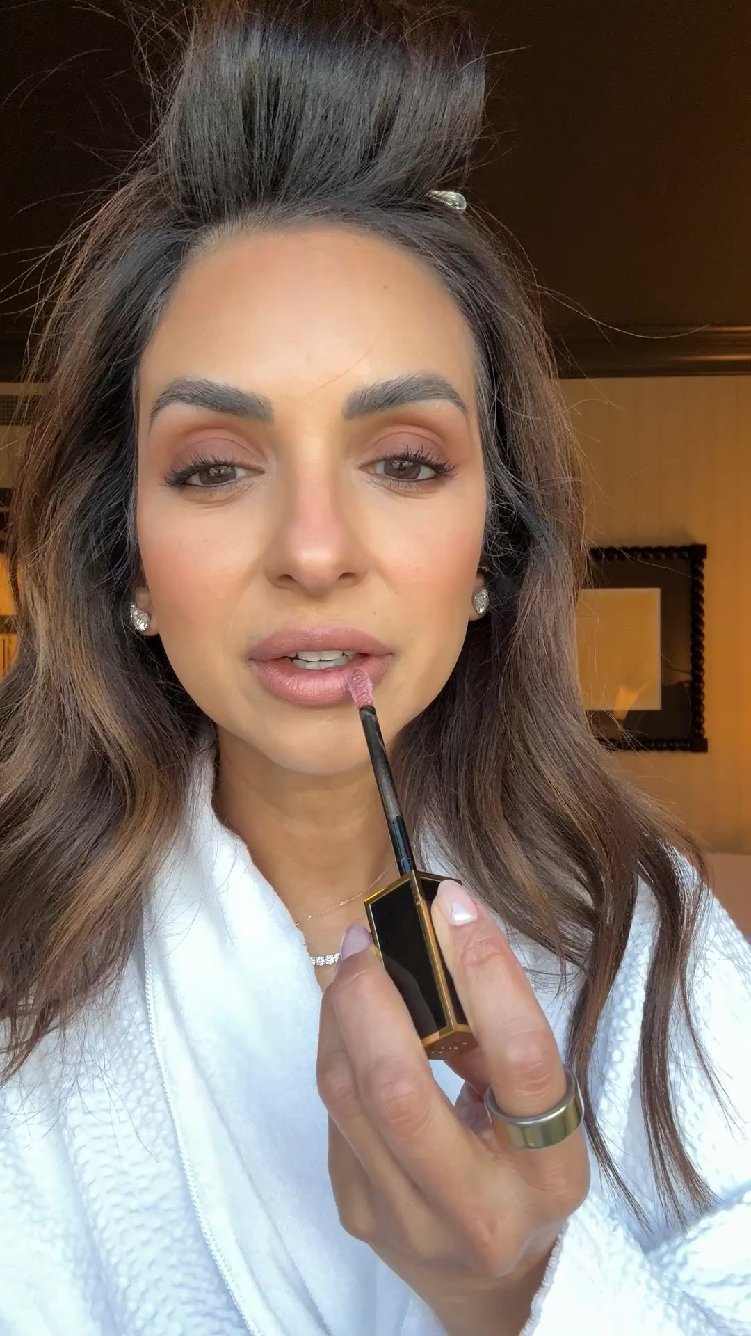 Tonight's glam:
Foundation shade 5.75
Powder transluscent 
Bronzer shade medium 
Blush shade peach
Liner in cool brown
Lipstick in bitch perfect 😂
Gloss east coast 

#LTKOver40 #LTKSaleAlert #LTKBeauty