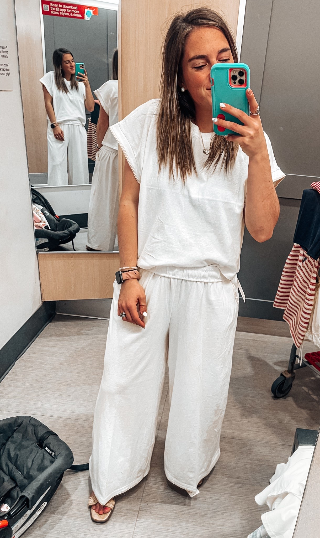 Lounge set 
Matching set
 Travel outfit 
Airport outfit
Postpartum outfit 
Comfy set 
Outfit for postpartum 
Outfit for airport 
Outfit for travel day 

#LTKmomlife