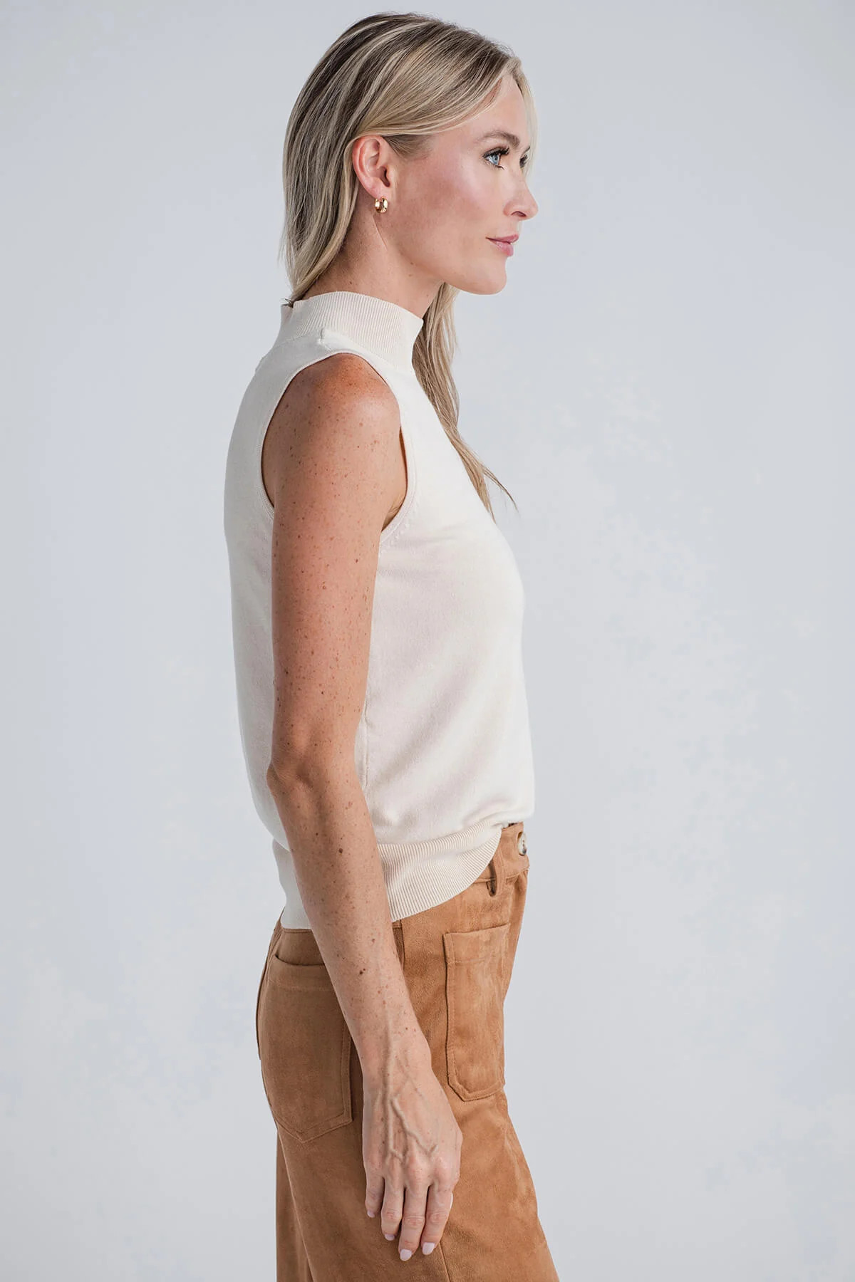 Skies Are Blue Sleeveless Mock Neck Knit Top | Social Threads