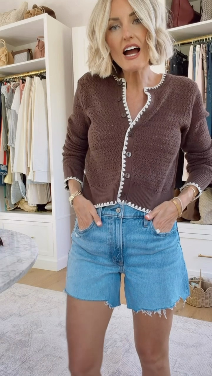 #AbercrombiePartner @abercrombie I found the perfect denim shorts 👏🏼 the length of these is perfect & I love how they’re not too tight around your legs! Wearing S/27.

*Offer valid in stores and online 4/15/2026-4/20/2026 in US/CA. Excludes clearance, gift cards, and Sperry footwear. Offer applies to item of equal or lesser value. Discount applied at checkout.

Loverly Grey, Abercrombie, denim shorts outfit, jean shorts outfit, spring fashion, spring outfit ideas 

#LTKSeasonal #LTKootd