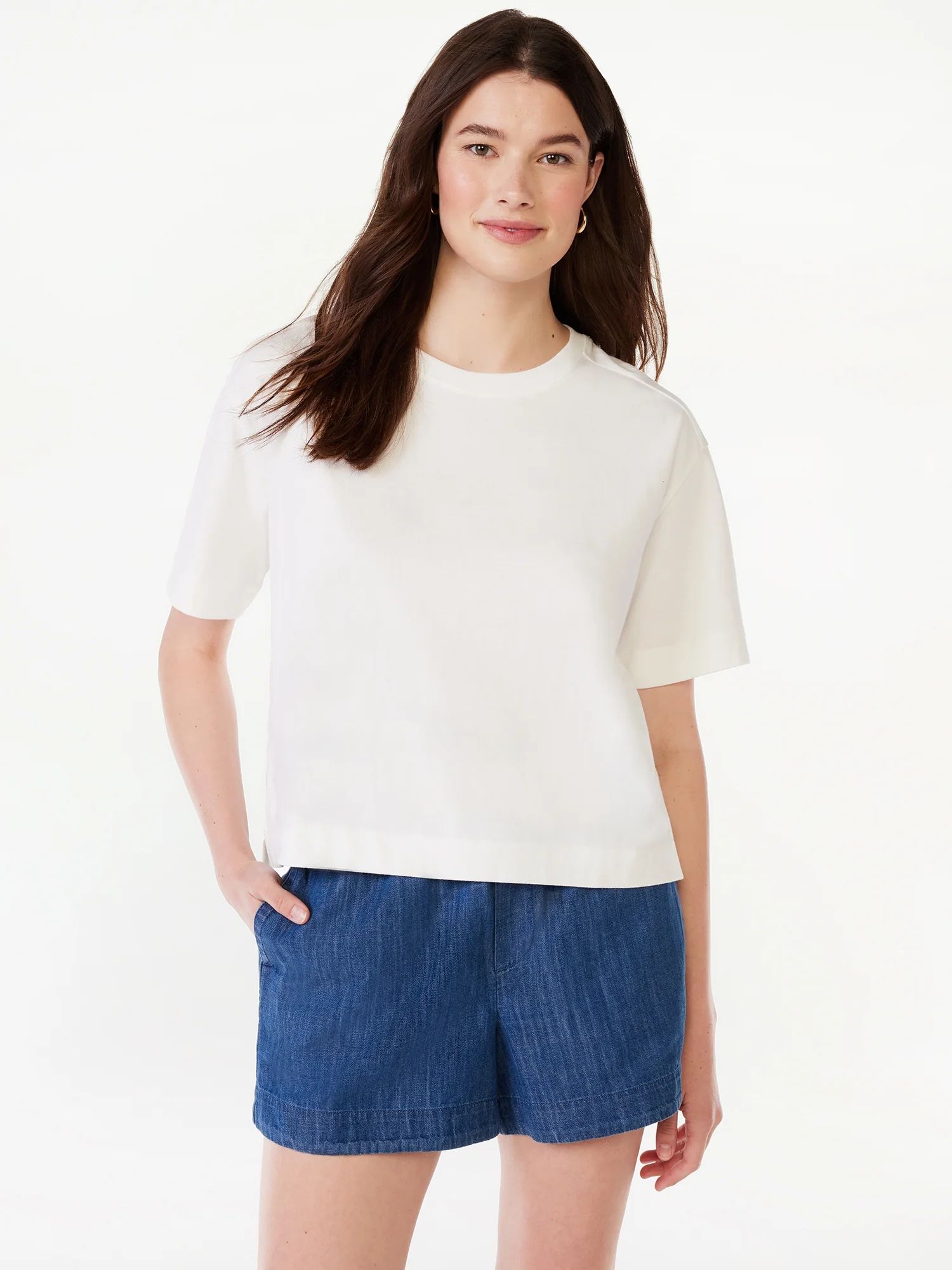 Free Assembly Women’s Square T-Shirt with Short Sleeves, Sizes XS-XXXL | Walmart (US)