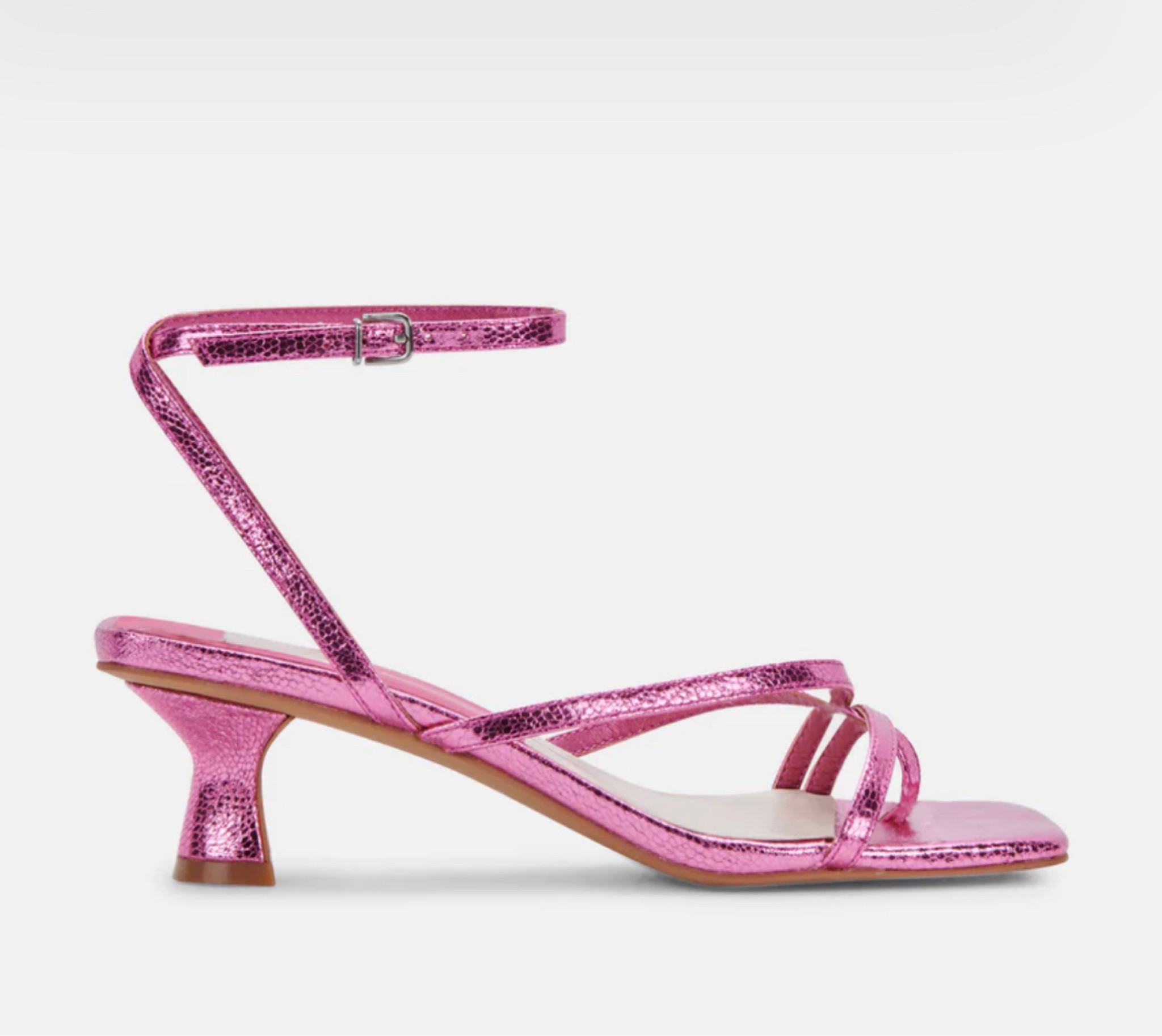 The perfect sandals - come in so many colors - true to size 