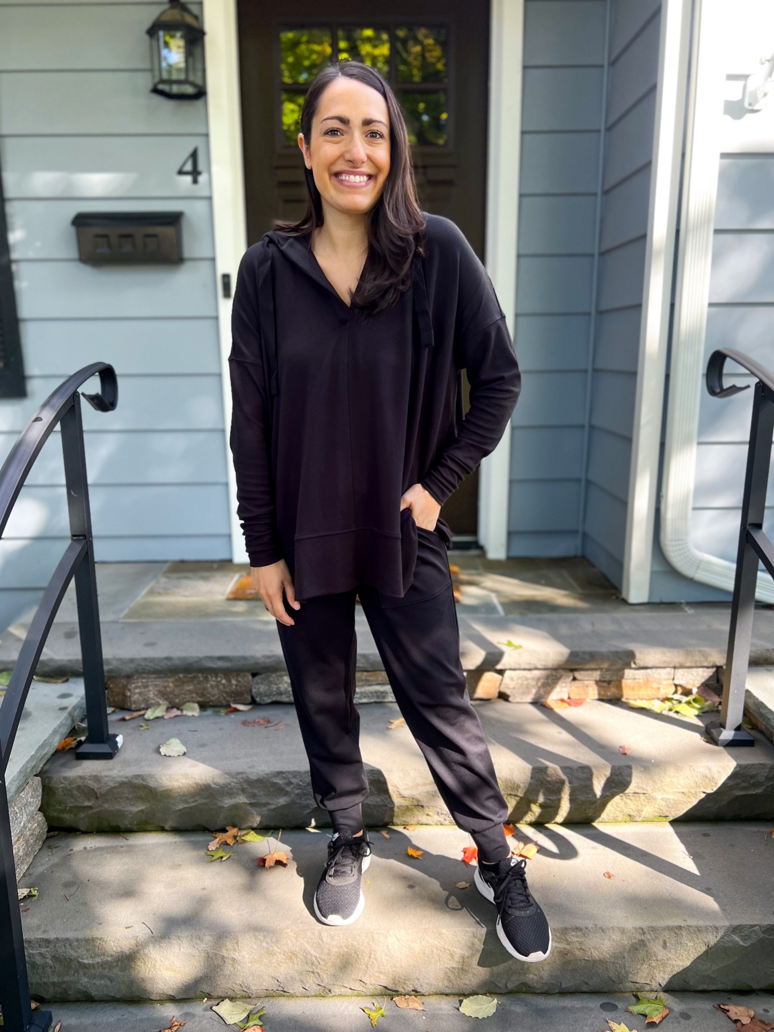 Lou & grey set
Hoodie: small
Joggers: small

#LTKstyletip #LTKunder100 #LTKtravel