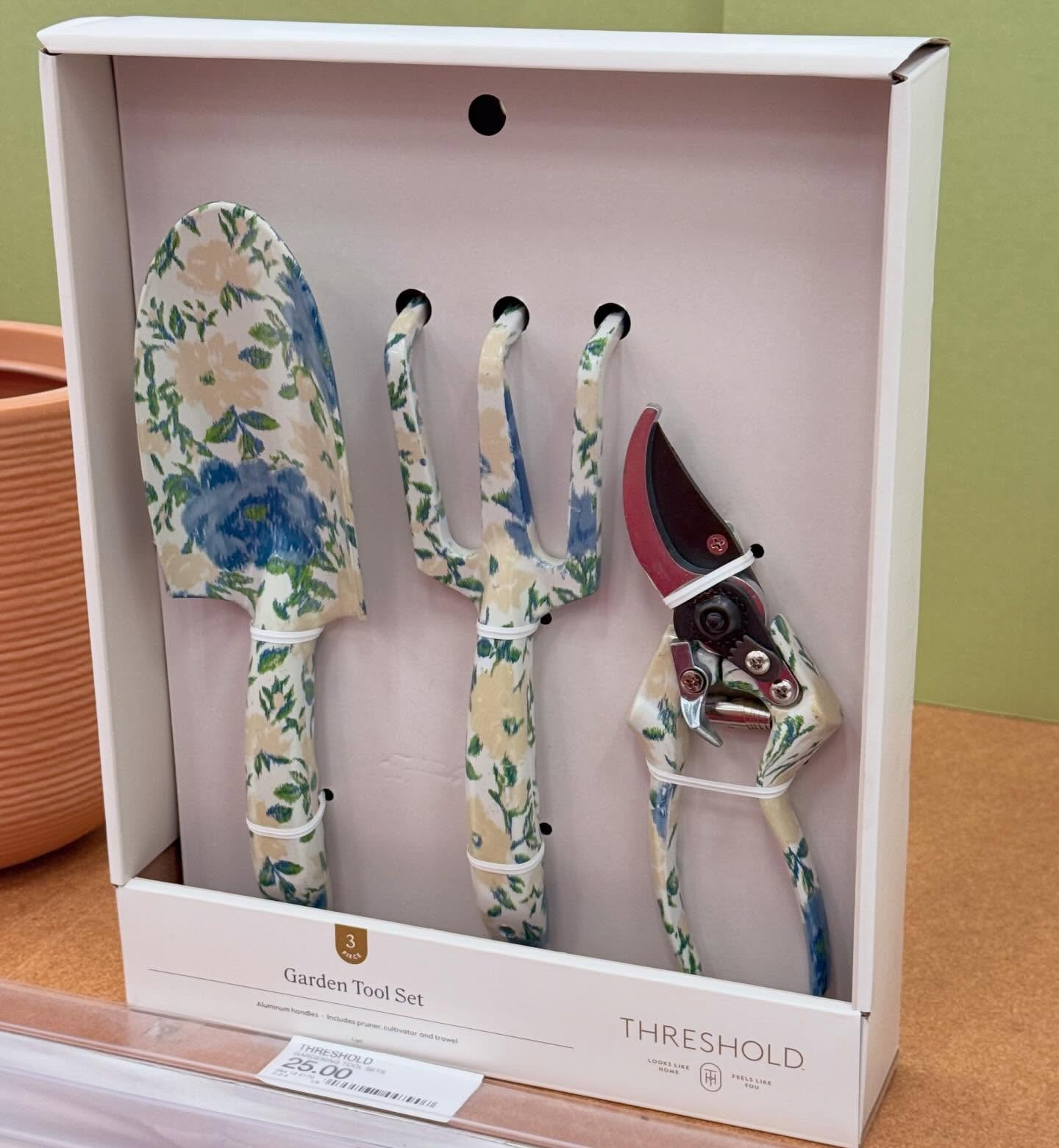 Spring gardening just got a major glow-up 🌷🪴✨

Target has the cutest new gardening tools and I’m officially obsessed! From floral handles to aesthetic details, these pieces make planting, pruning, and potting feel extra fun. Perfect for refreshing your flower beds, starting that veggie garden, or giving your patio a little seasonal love 🌼🌿

Functional and adorable? Yes please.



#TargetFinds #SpringGardening #GardenAesthetic #HomeAndGarden #TargetStyle

#LTKHome #LTKmorningroutine #LTKSeasonal