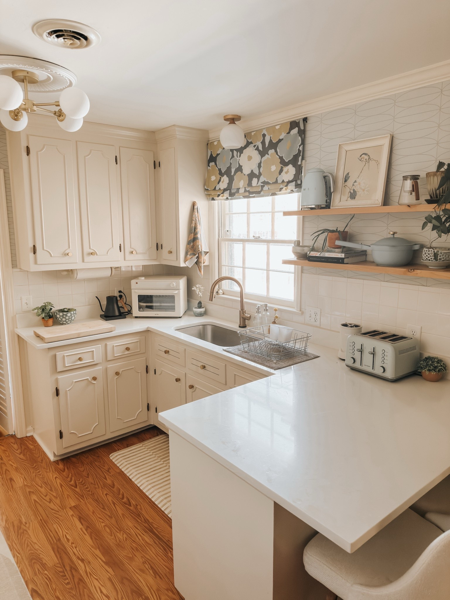 Get the look of our retro kitchen with these affordable finds ⭐️

#LTKHome