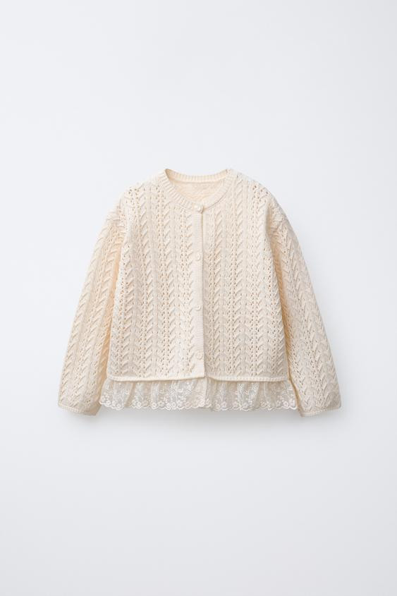 FEW ITEMS LEFT / FROM 11.27 TO 11.28 | Zara US