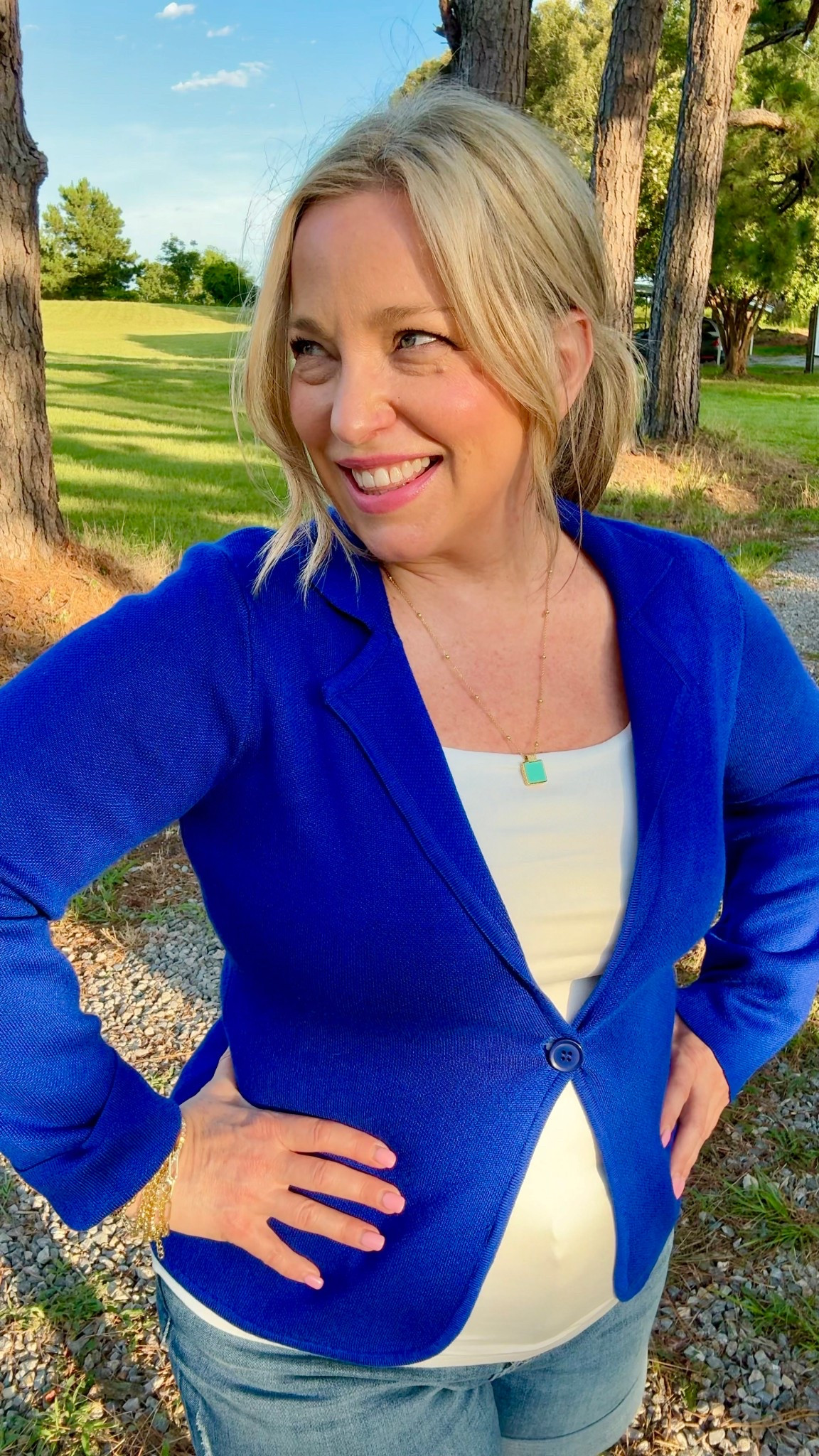 Cropped blazer runs small - love the vibrant blue!

#LTKTravel #LTKPetite #LTKOver40