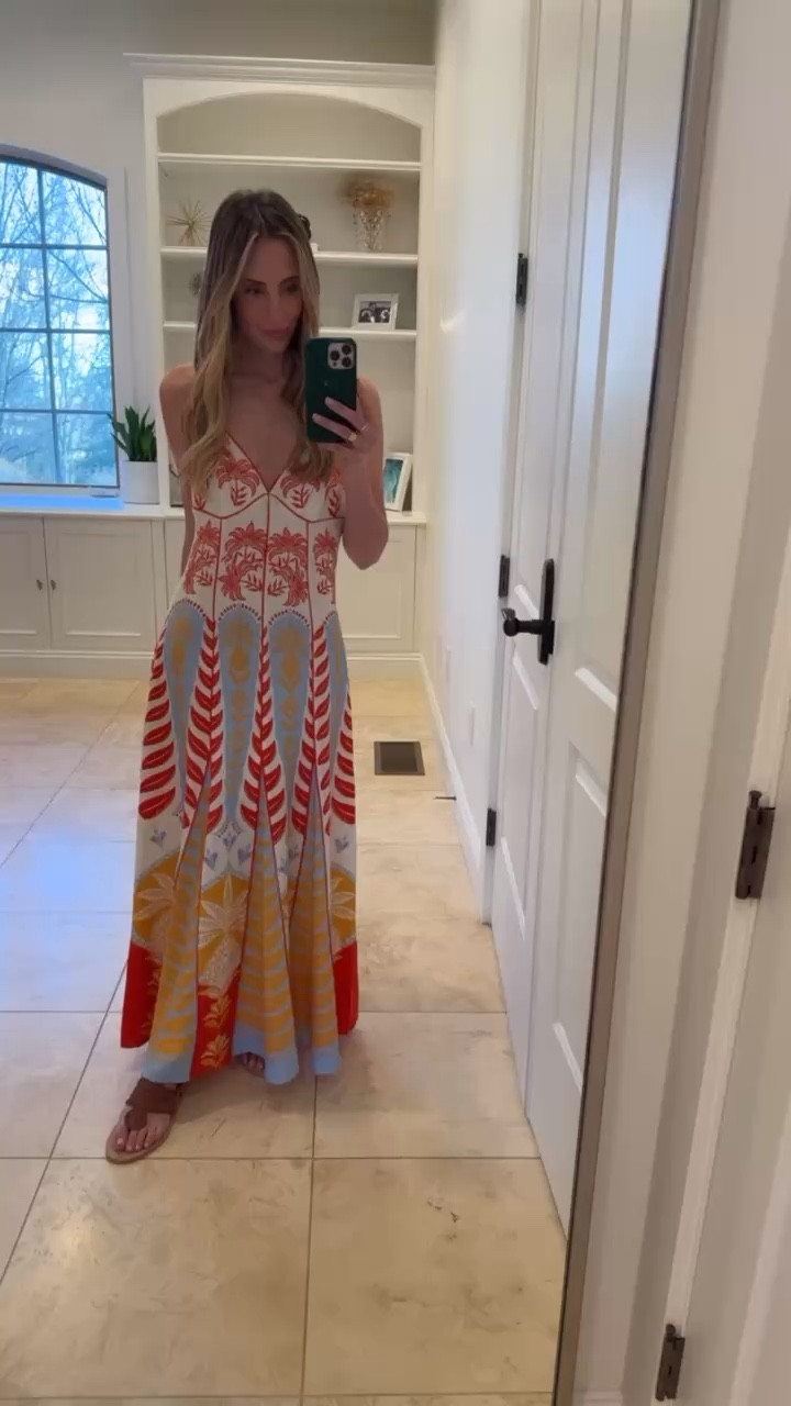 This dress is absolutely STUNNING. Perfect for all the spring and summer events. 

Use code AANDE20 at checkout! 

spring fashion, summer style, anthropologie, midi dress, women’s style

#LTKSaleAlert #LTKSeasonal #LTKspring