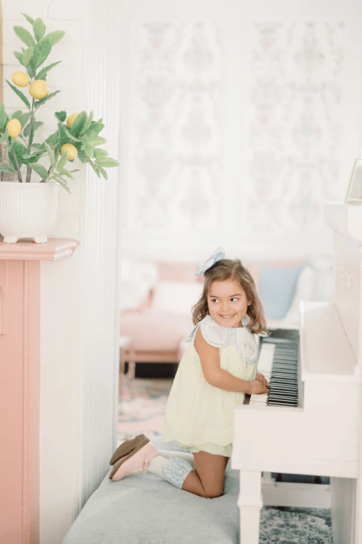 TSF x Shelby Back Yellow Swiss Dot Shadow Embroidered Unicorn Bloomer | The Smocked Flamingo