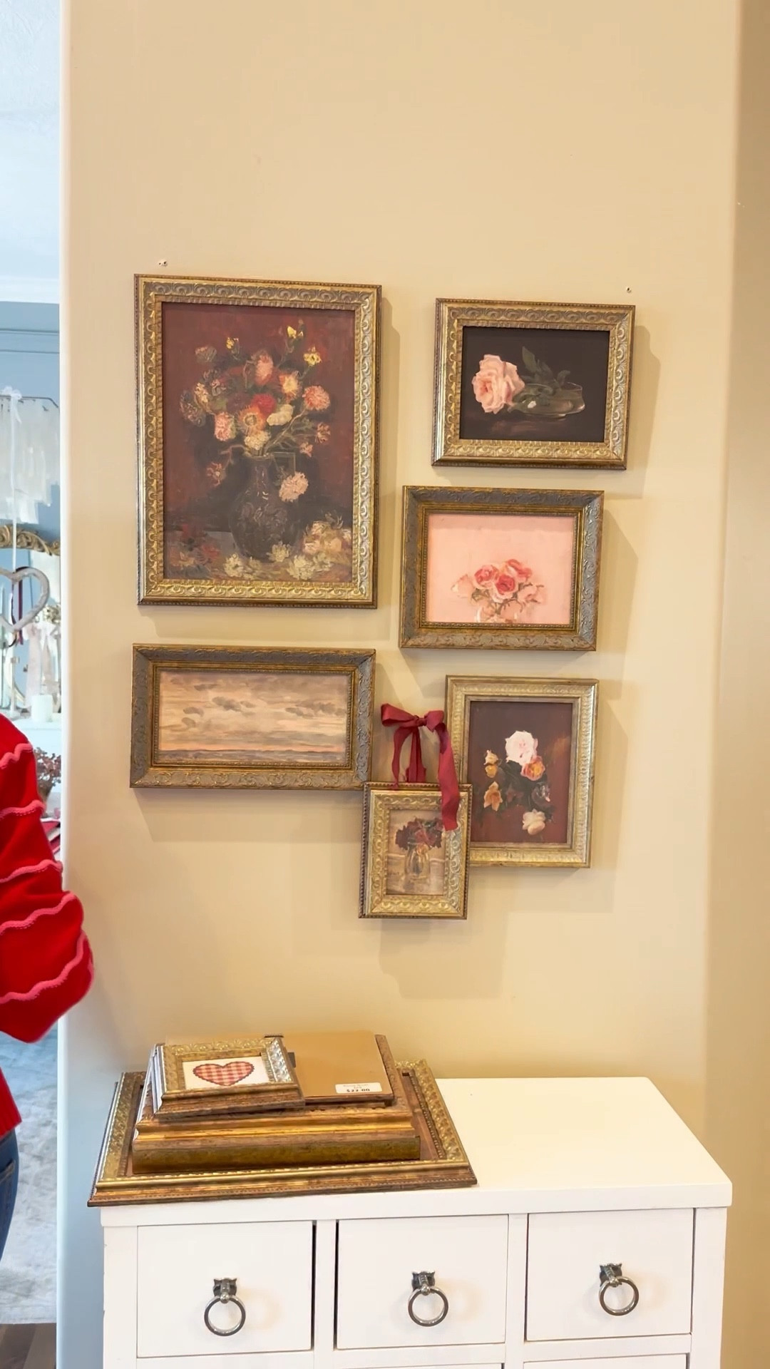 I love changing out art for the holidays and these seasonal prints from petal Lane home are so sweet for Valentine’s Day

#LTKHome #LTKSeasonal #LTKValentine
