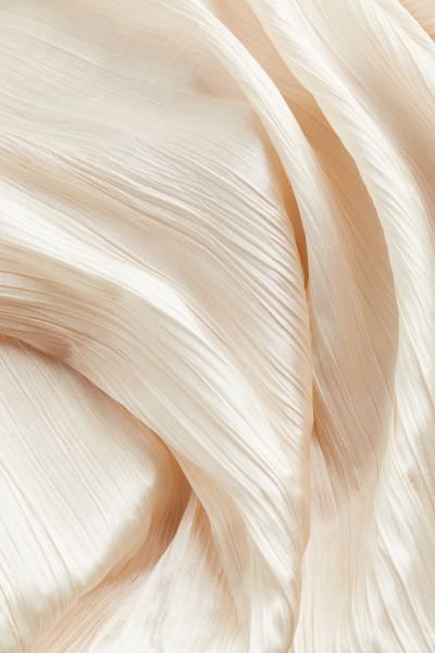 Satin Slip Dress - Square Neckline - Sleeveless - Cream - Ladies | H&M US | H&M (US + CA)