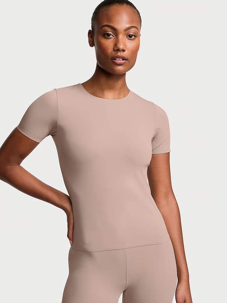 VSX Elevate™ Tee | Victoria's Secret (US / CA )