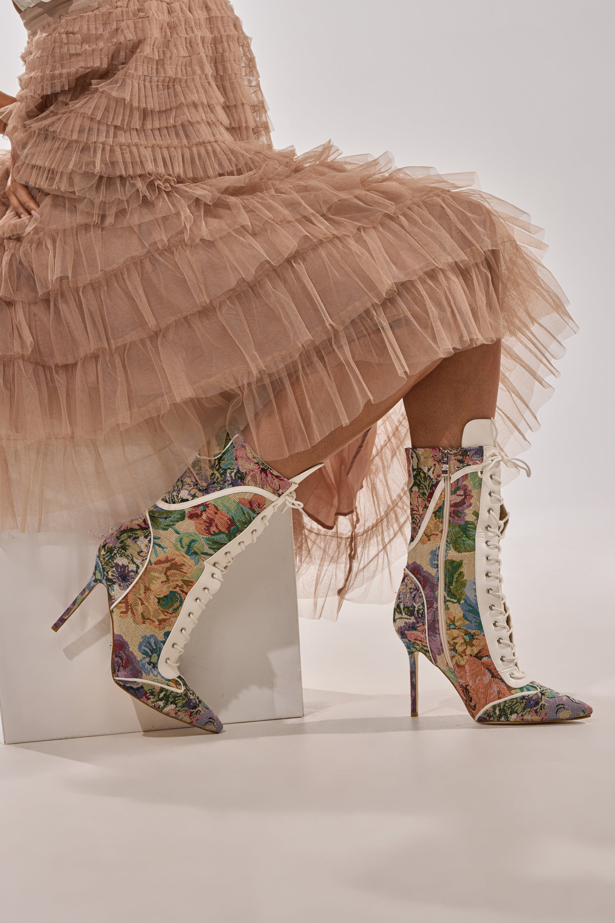 AKIRA Gold Zola Multi Floral Stiletto Bootie | Size 8.5 | AKIRA