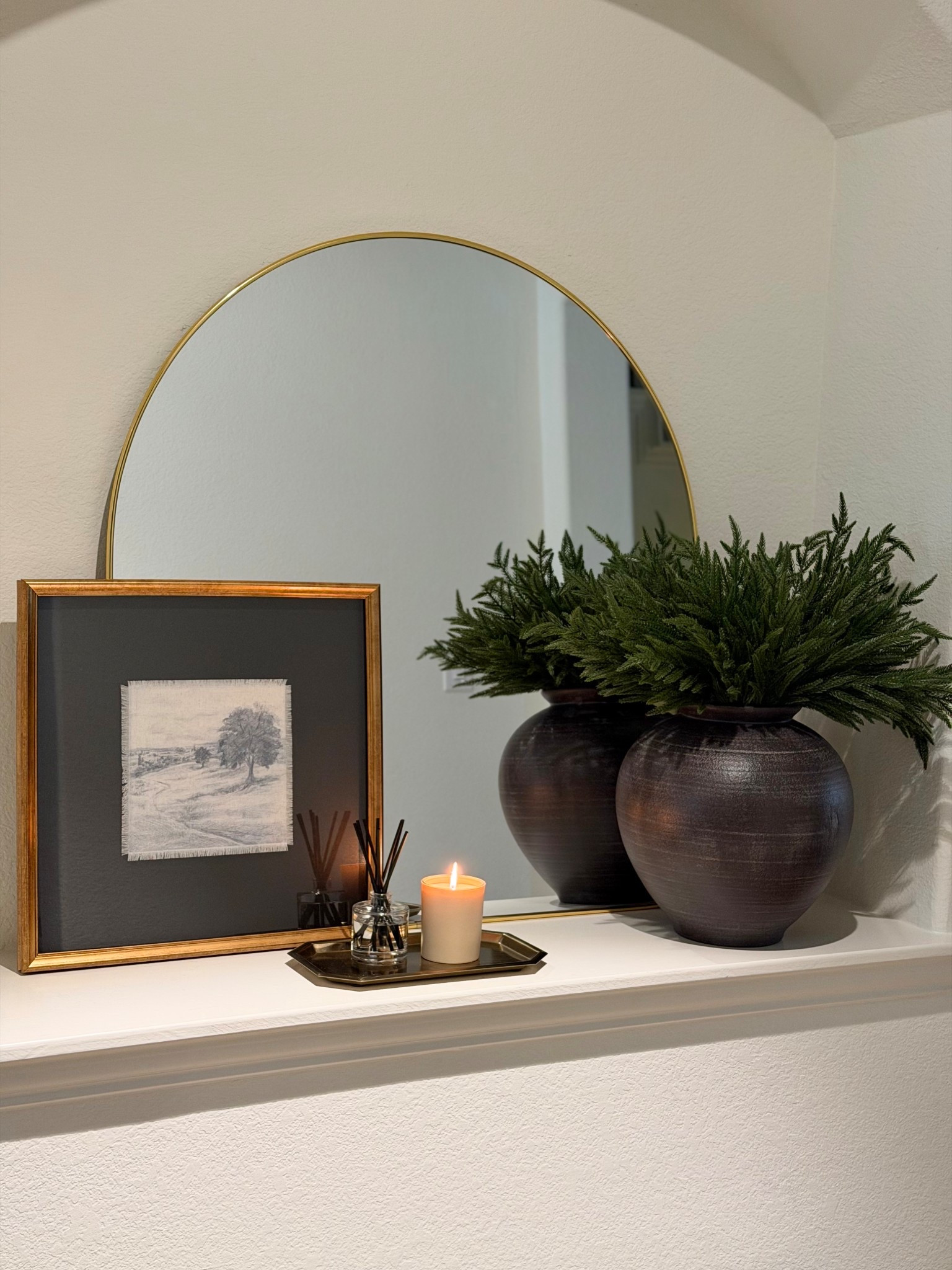 I feel like this vase hasn’t gotten enough attention, such a great find!


Studio McGee
Vase

#LTKSeasonal #LTKHome