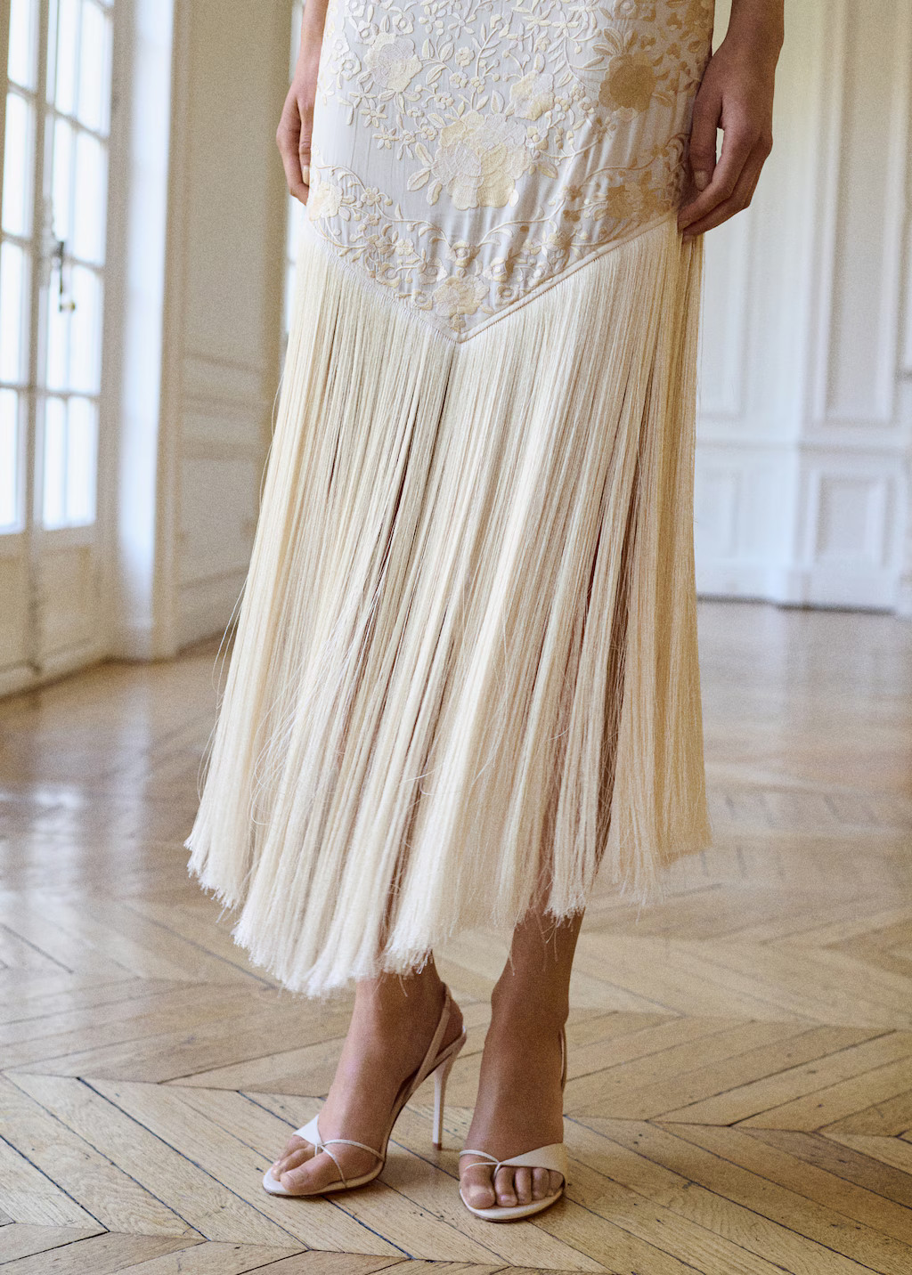 Floral-embroidered dress with fringe detail - Women | MANGO USA | Mango (US/MX/AU)