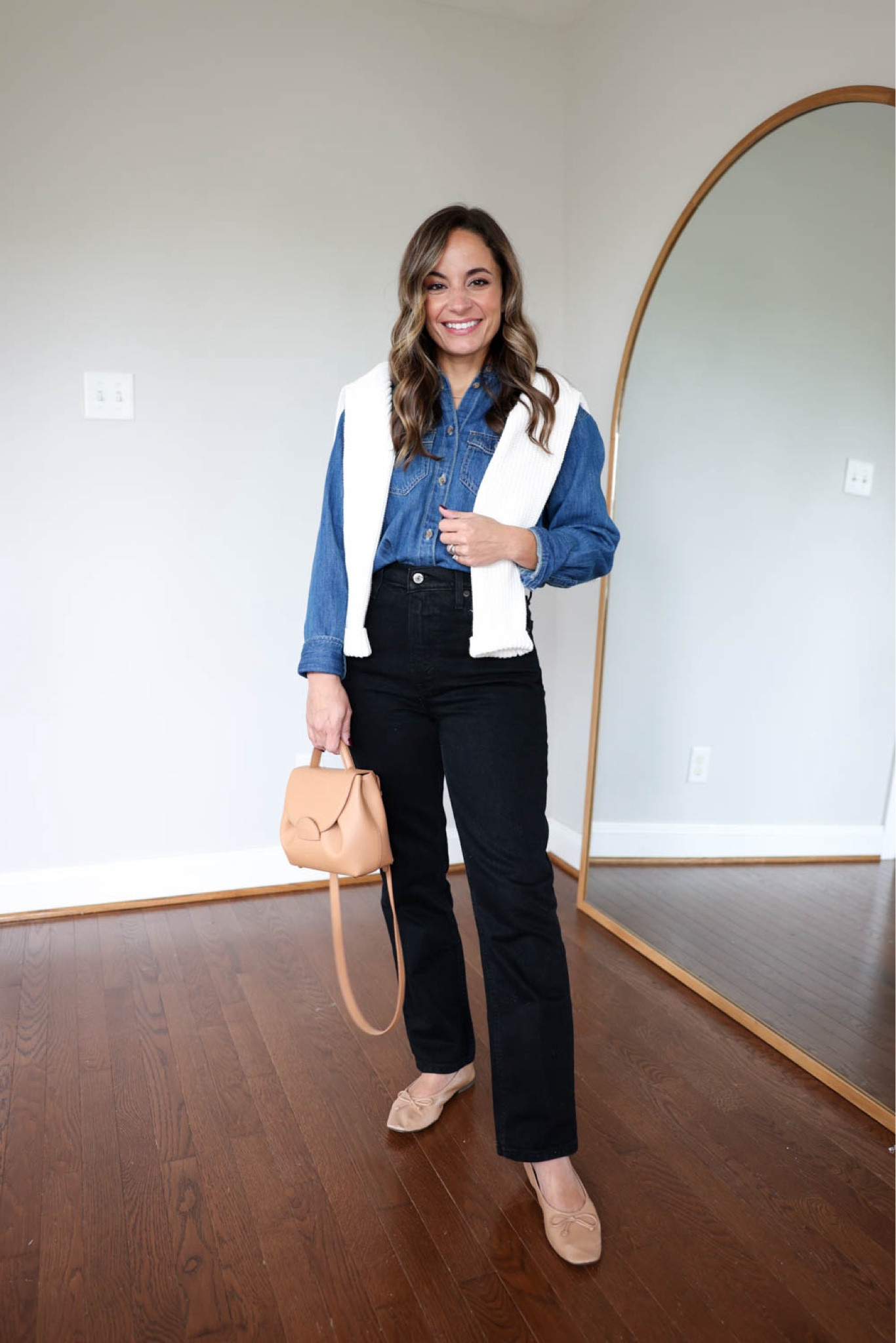 2024 fall casual capsule wardrobe series: black jeans! 

White sweater (quince): xs 
Denim shirt (j.crew): petite xxs 
Black jeans (Abercrombie): 24 extra short also linking two other black jeans options  
Shoes are tts 
Bag is from Polene, the un nano in textured tan 

My measurements for reference: 4’10” 105lbs bust, waist, hips 32”, 24”, 35” size 5 shoe. 25” inseam measurement to my ankle bone.


#LTKFallSale #LTKSeasonal