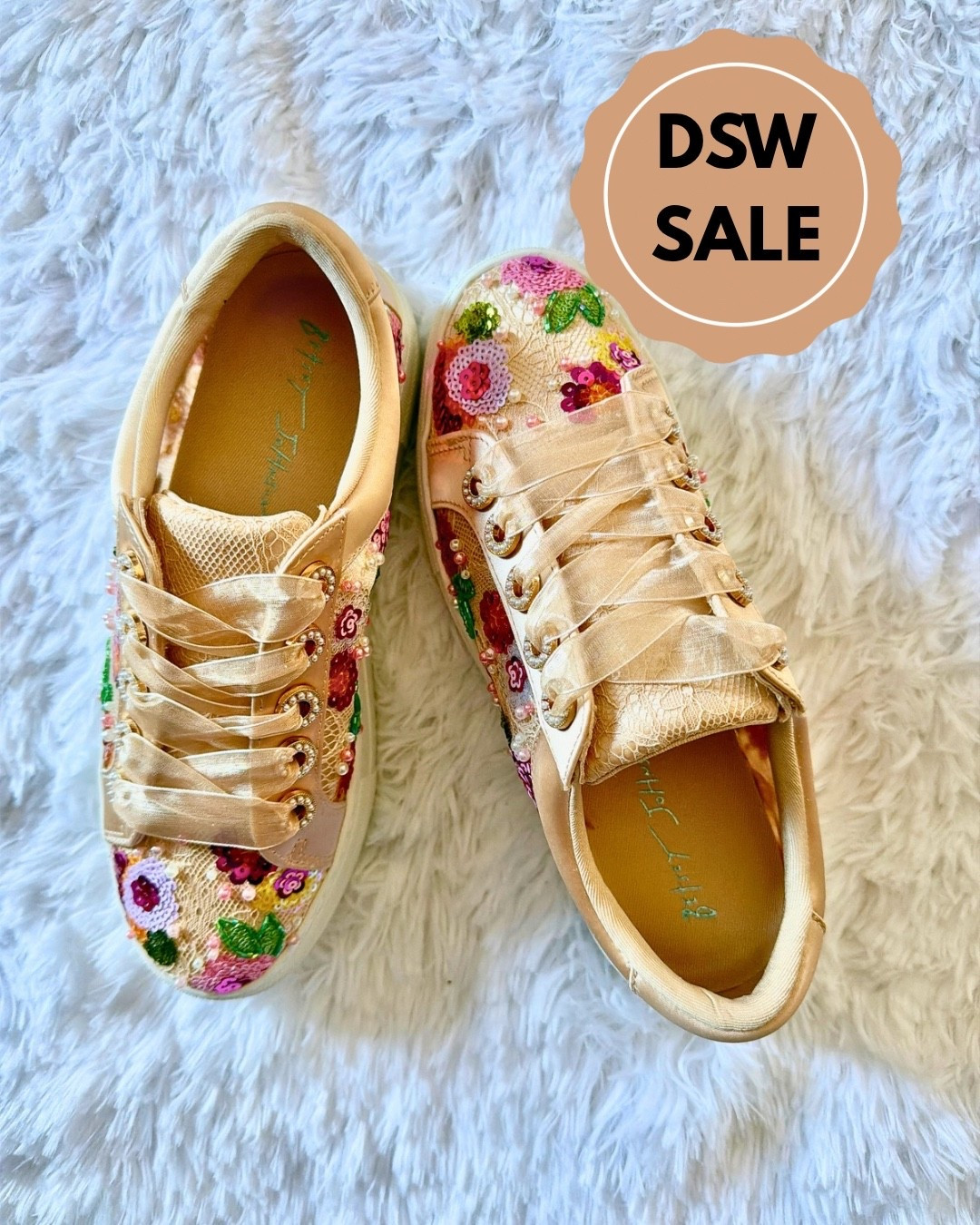 Buy More, Save More SALE at DSW ‼️ Save $10, $20 or $60 !!!
Crushing on the Rhinestones 🥰 Fits TTS 

#LTKgrwm #LTKSaleAlert #LTKTravel
https://liketk.it/6f8fv

#LTKmorningroutine #LTKfitnessgoals #LTKActive