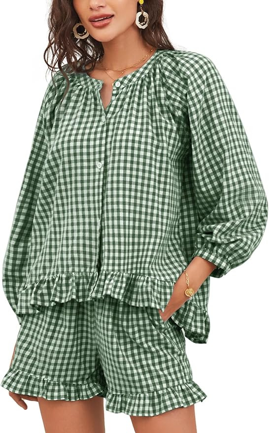 Flygo Women Gingham 2 Piece Pajama Sets Y2K Plaid Ruffle Short Sets Raglan Sleeve Shirt Lounge Sh... | Amazon (US)