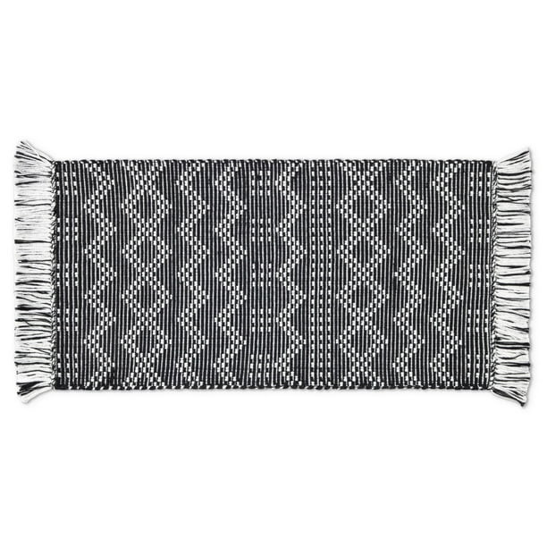 Better Homes & Gardens Wisteria Kitchen Mat, Black, 20"W x 41"L, 1 Piece | Walmart (US)