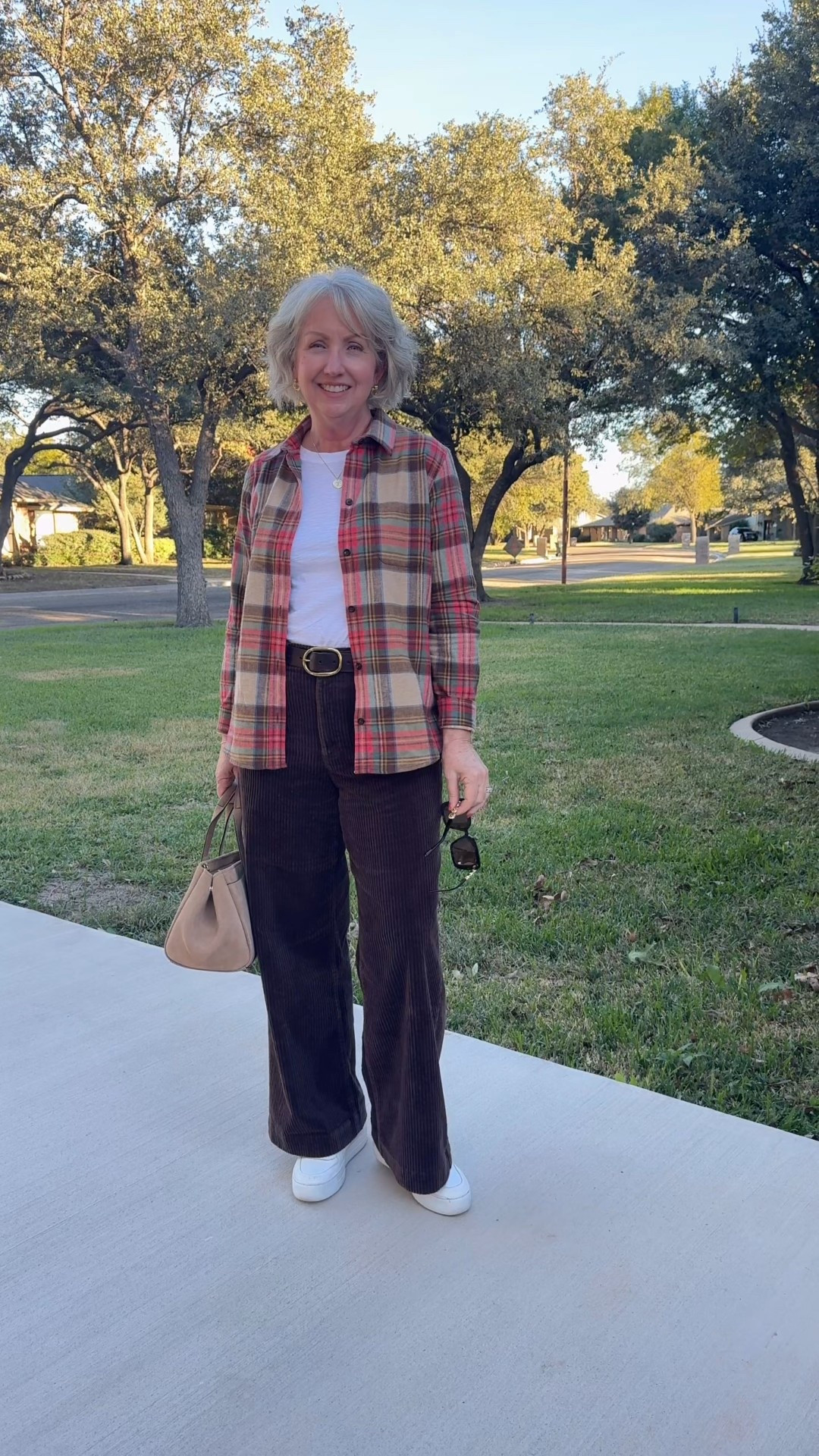 If you need a new fall flannel, then look no further than @llbean. The color I am wearing is marked down but I love all the different color options. 


Fall looks / thanksgiving / holidays / white tee / perfect white tee / corduroy pants / Paul Green / Michael Kors 

#LTKmomlife #LTKOver40 #LTKHoliday